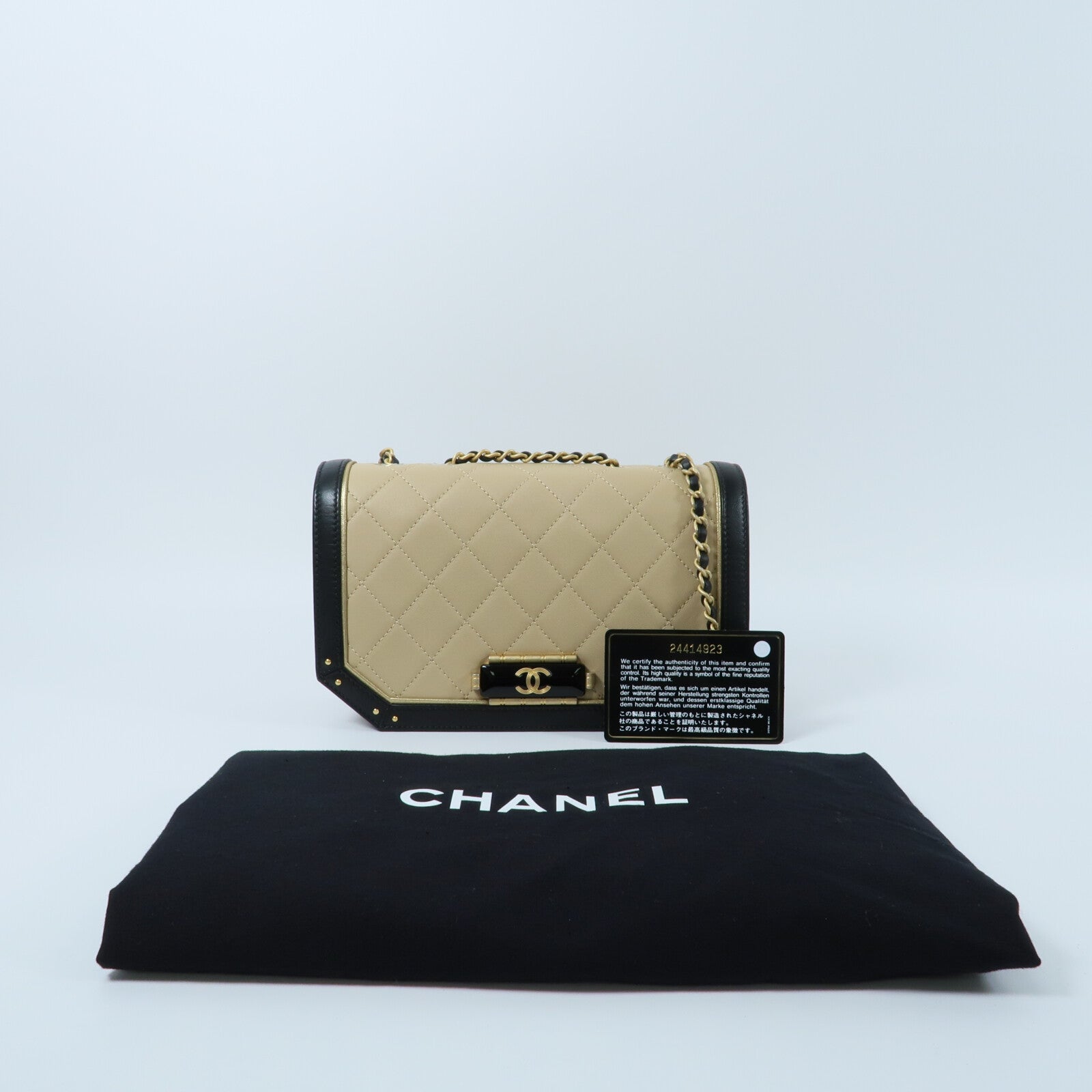 CHANEL 羊皮皮革Chain Shoulder鏈帶肩背袋