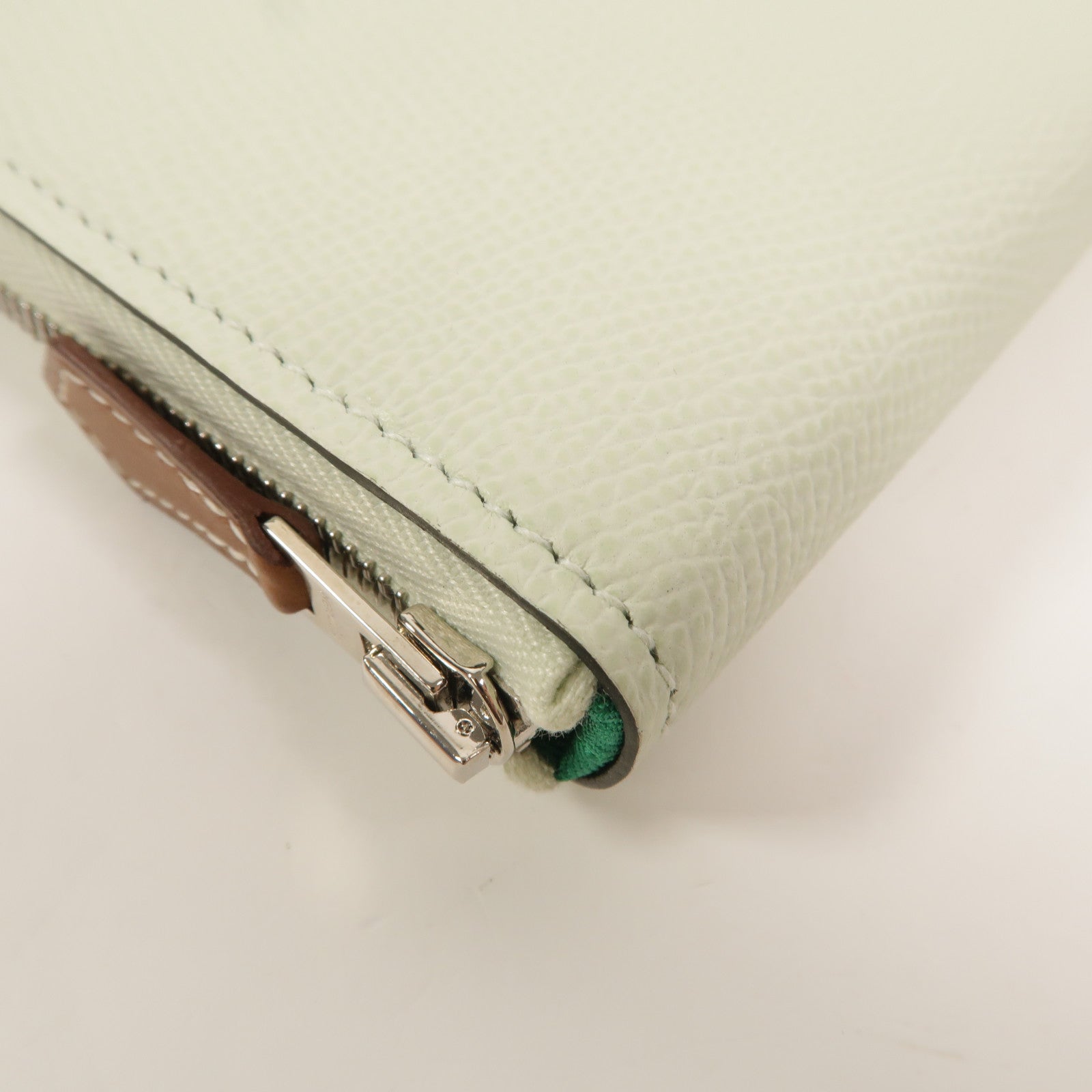 HERMES Epsom皮革Silk In Compact Wallet錢包Vert Fizz
