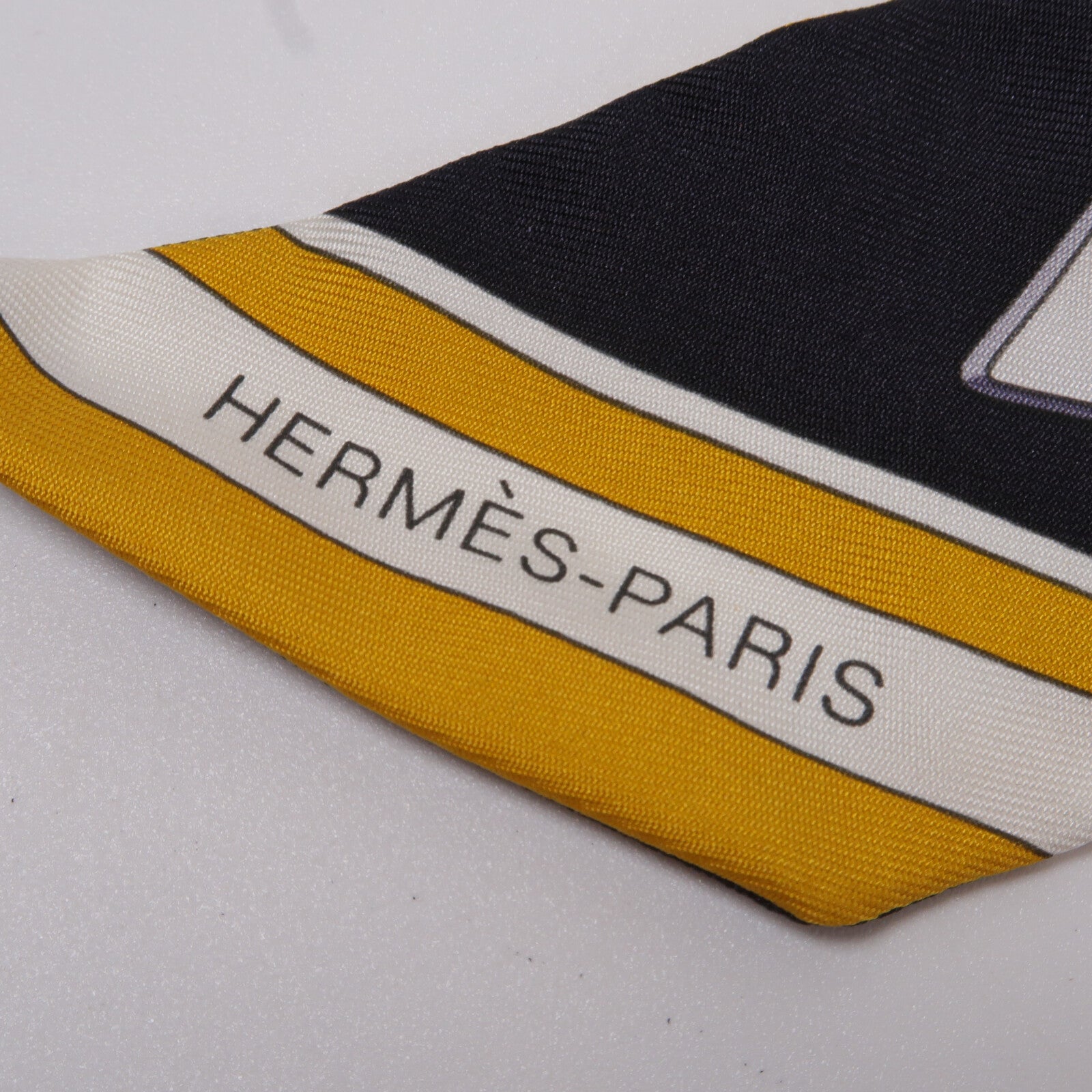 HERMES 絲質Twilly絲巾