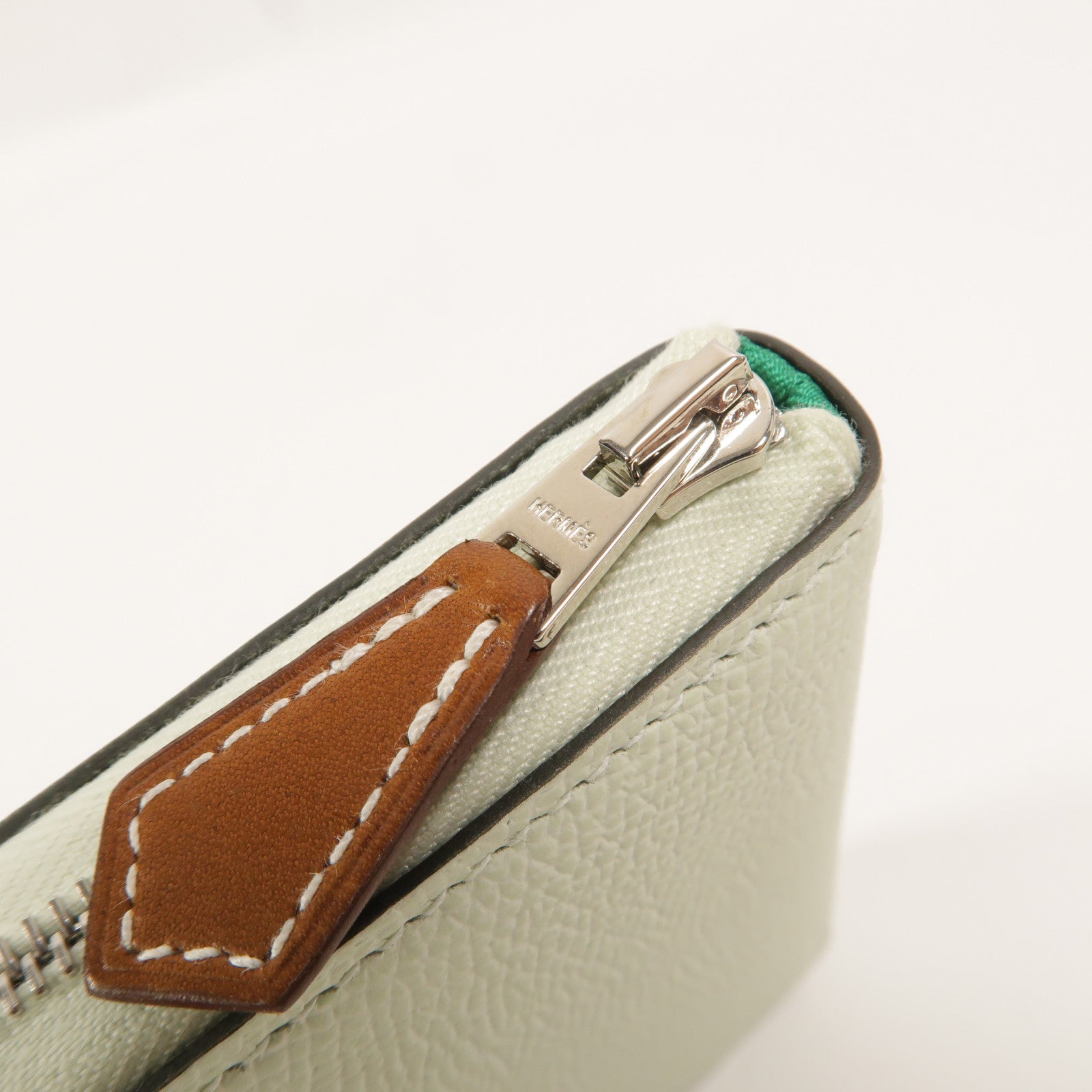 HERMES Epsom皮革Silk In Compact Wallet錢包Vert Fizz