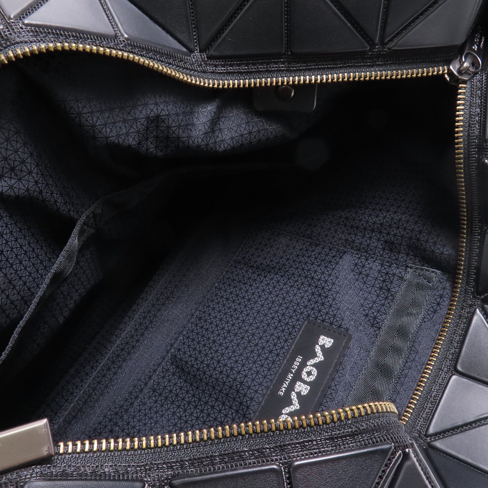 BAO BAO ISSEYMIYAKE PVC Bao Bao Shoulder Bag肩背袋