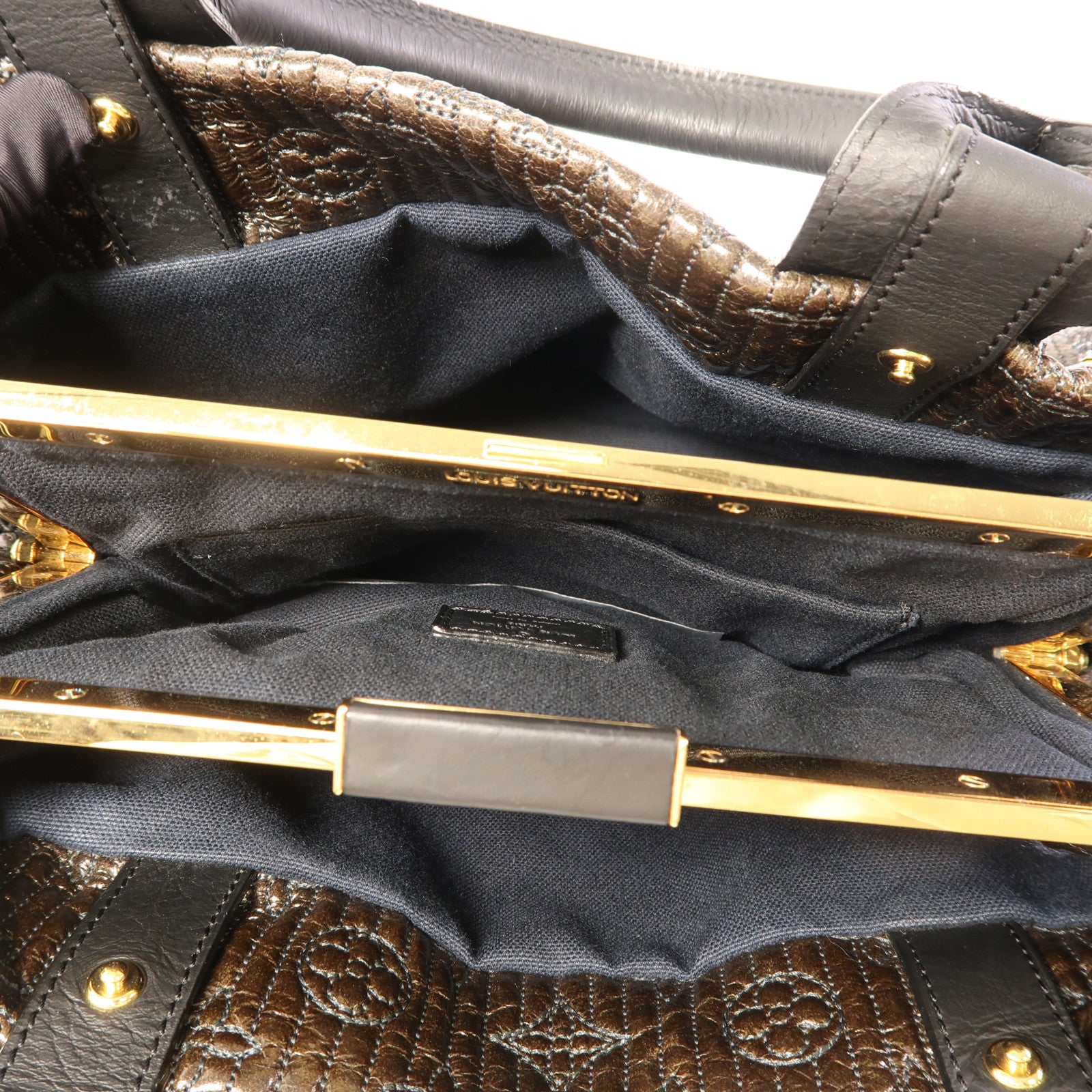 LOUIS VUITTON Monogram Motard Biker金扣肩背袋