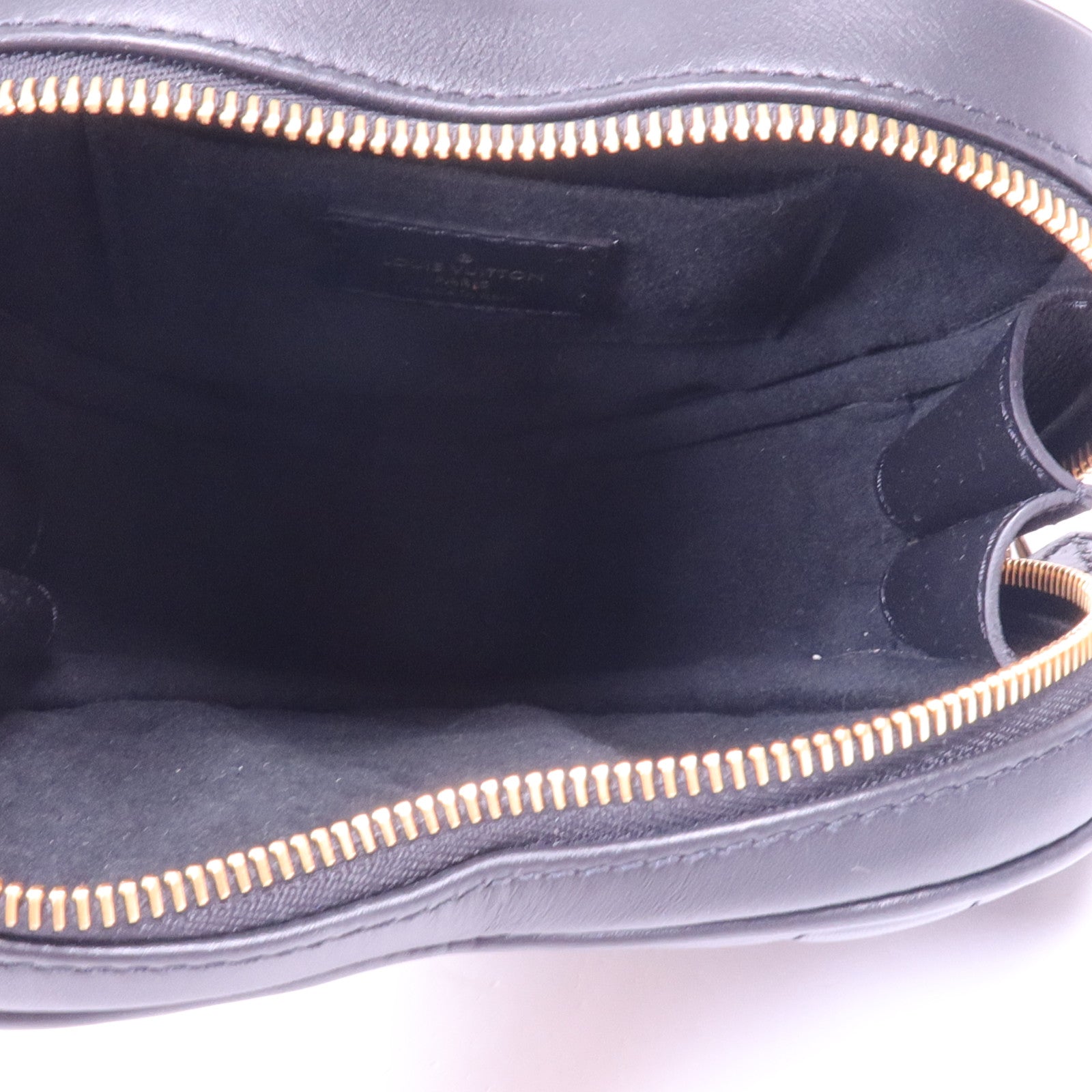 LOUIS VUITTON 牛皮皮革New Wave Heart Bag金扣肩背袋