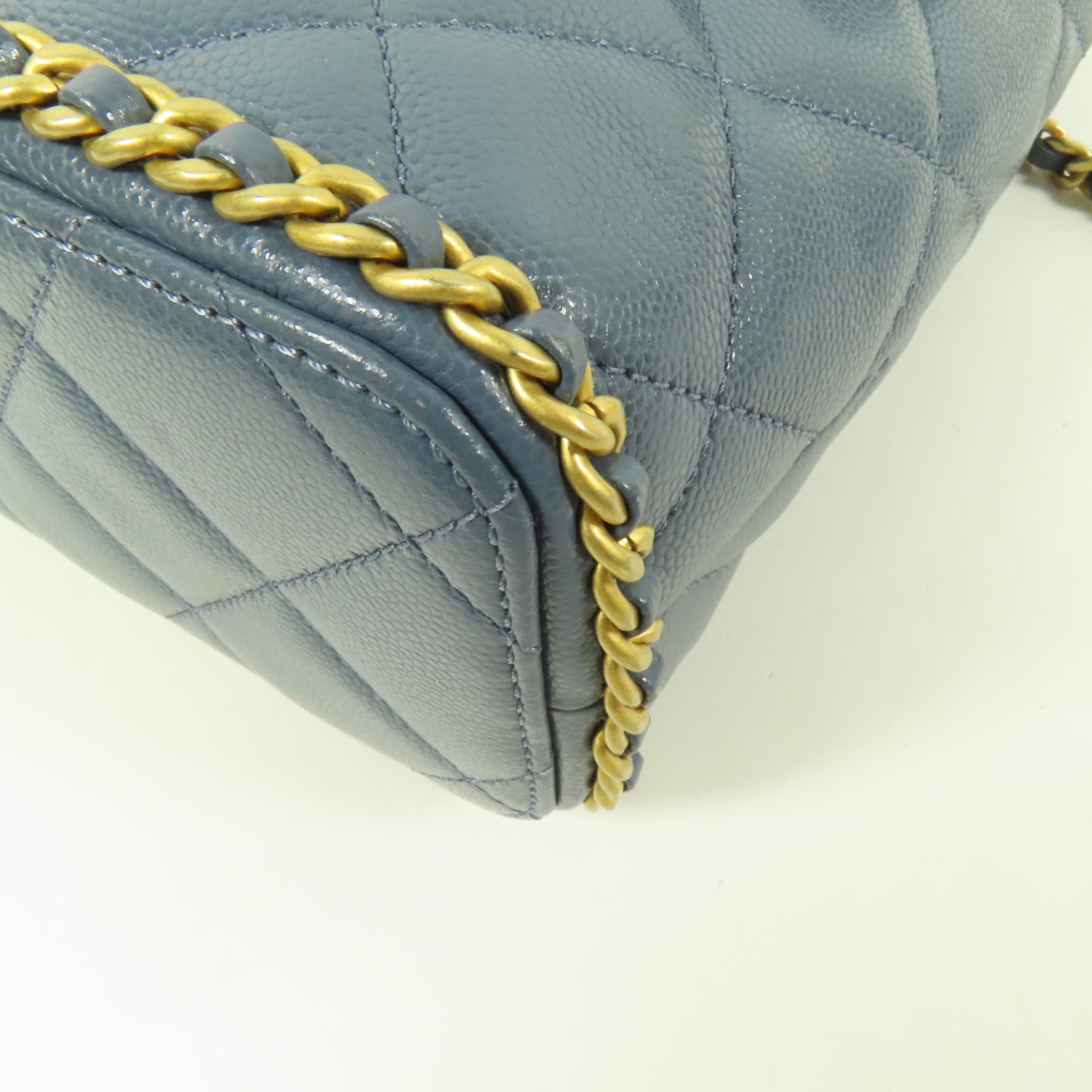 CHANEL 牛皮皮革Chain Backpack 23K金扣背包