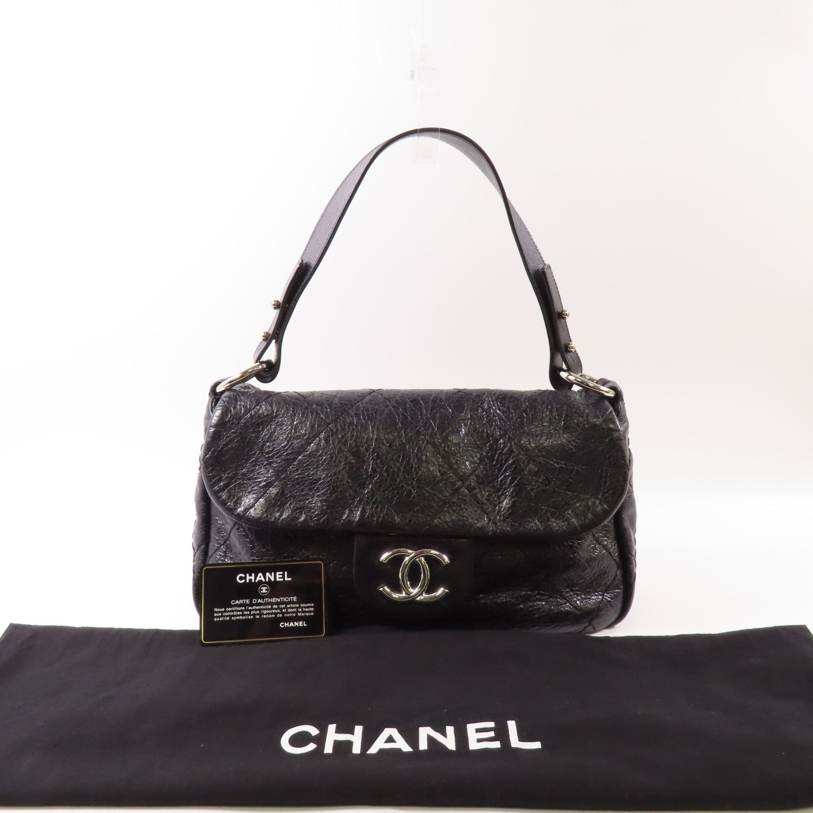 CHANEL 牛皮皮革Shoulder Bag銀扣肩背袋黑色