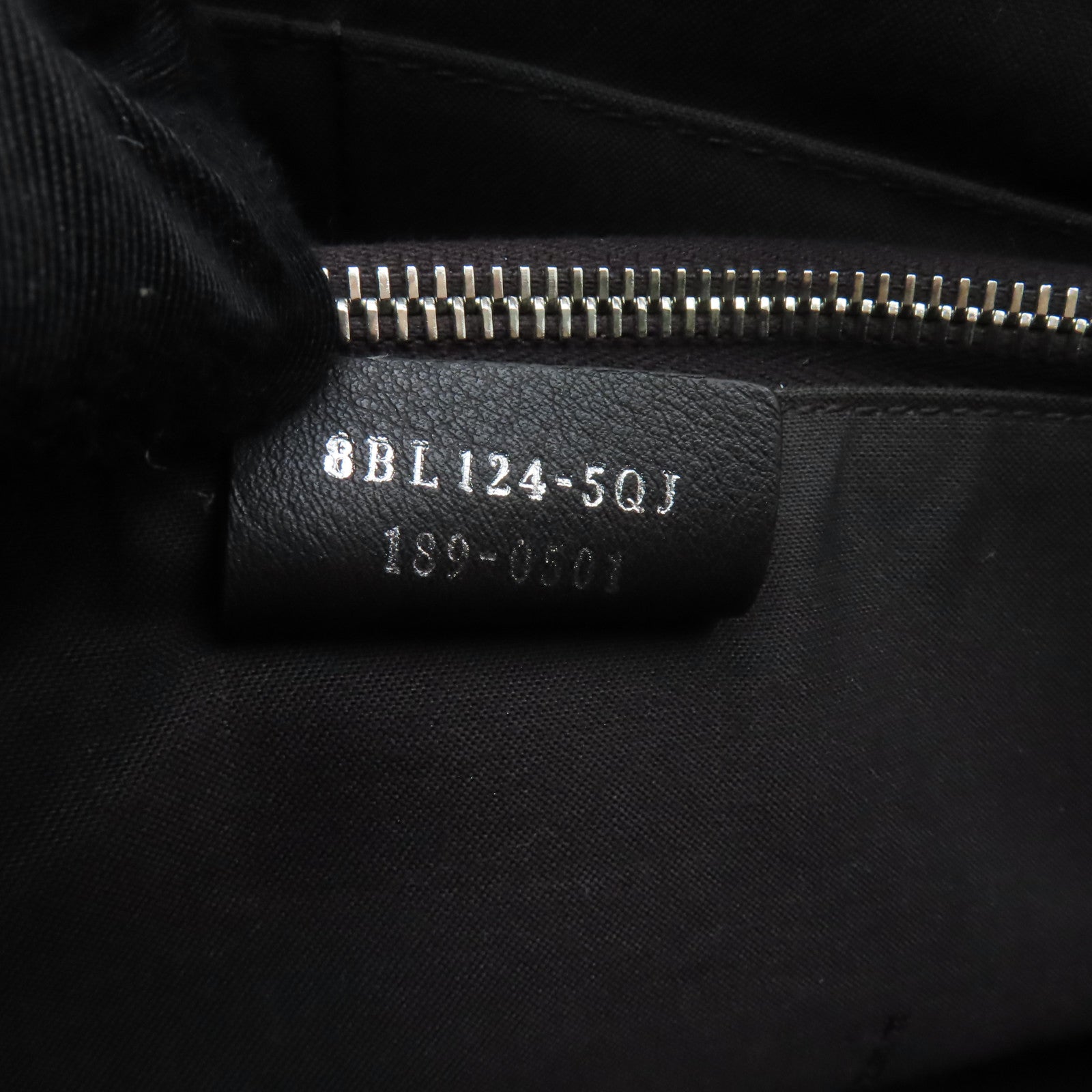 FENDI 【激減優惠】牛皮皮革By The Way銀扣手挽肩背兩用袋米色