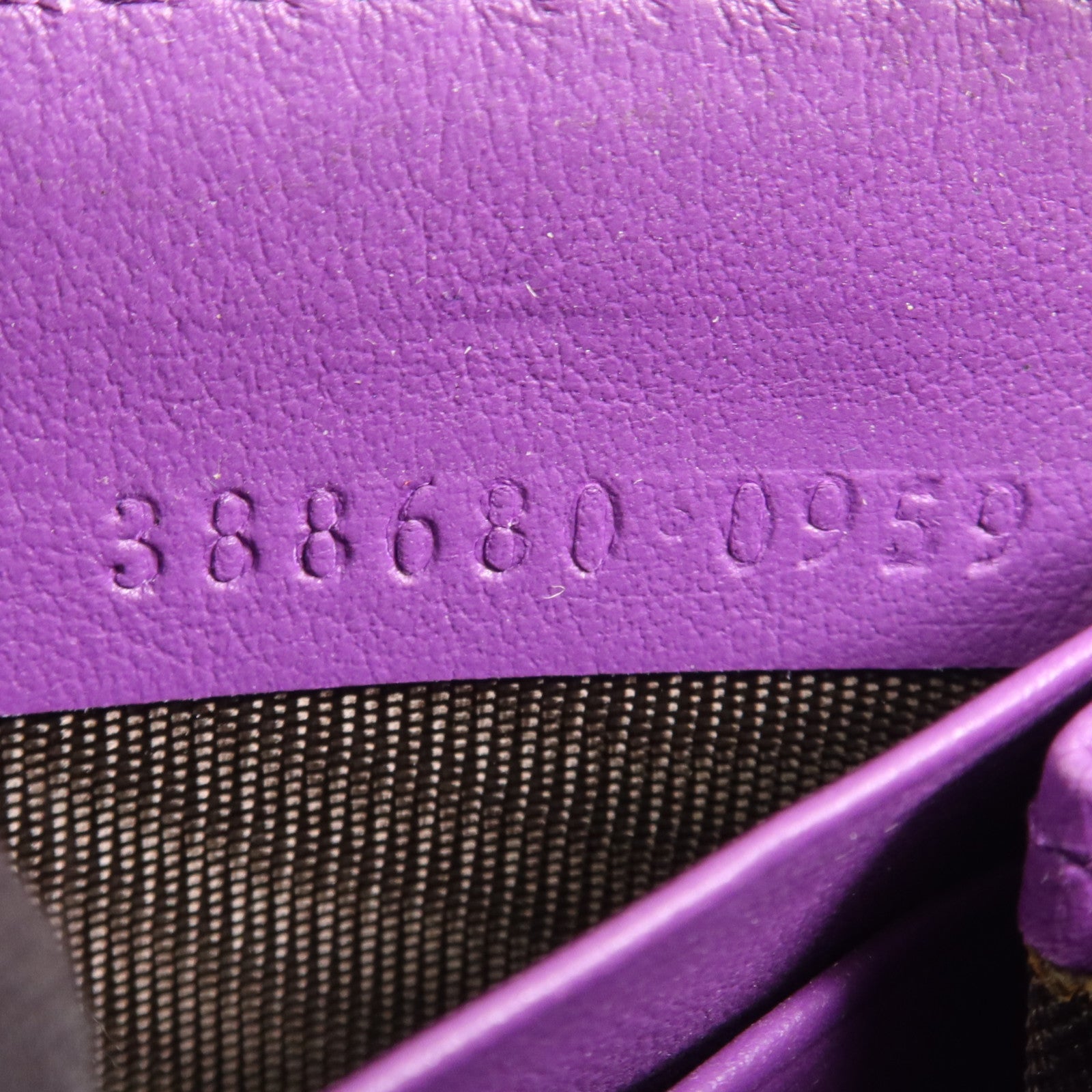 GUCCI 塗層帆布Long Wallet金扣長錢包