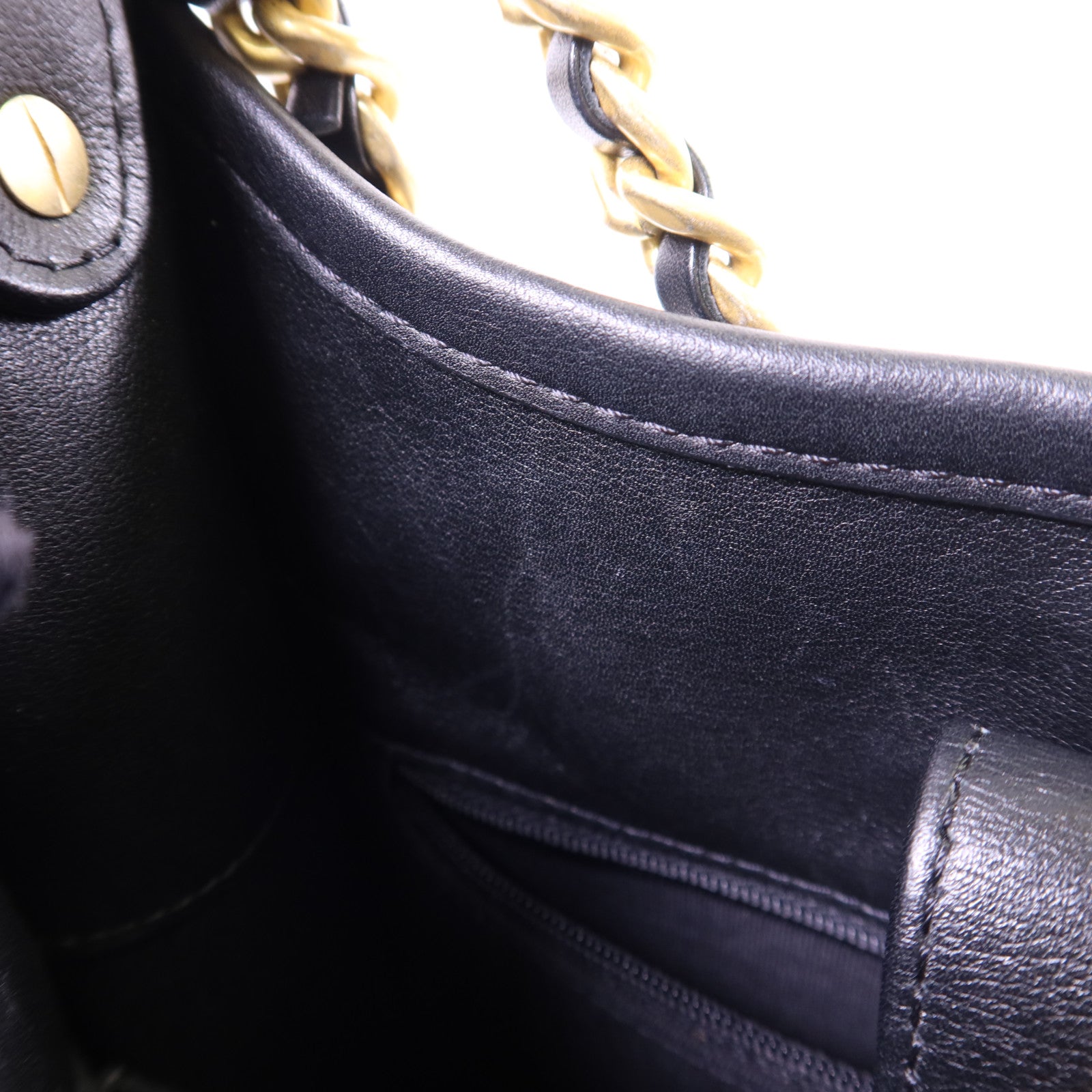 CHANEL 【激減優惠】牛皮皮革24S Hobo金扣鏈帶肩背袋