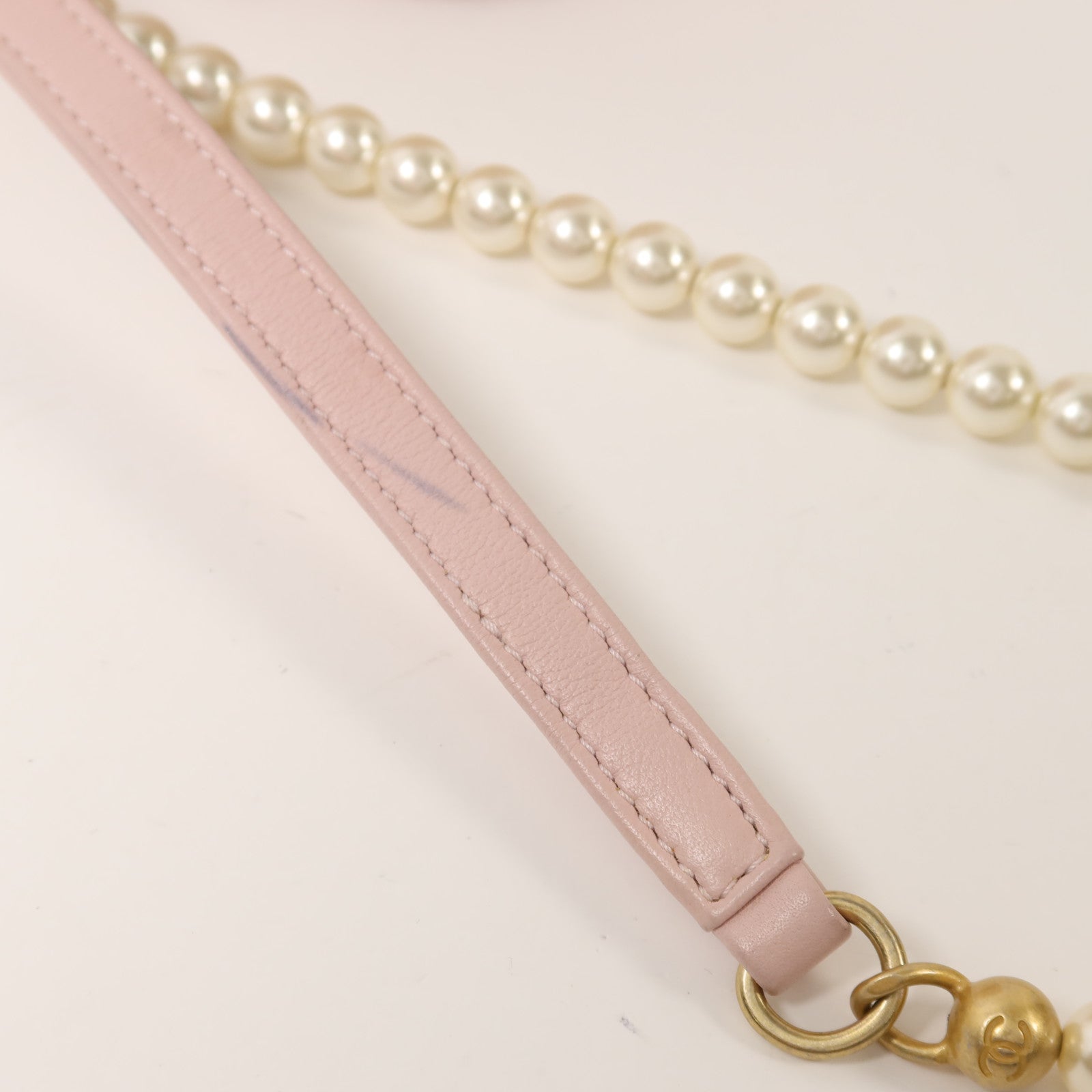 CHANEL 【激減優惠】羊皮皮革Bucket Pearl Bag金扣肩背袋