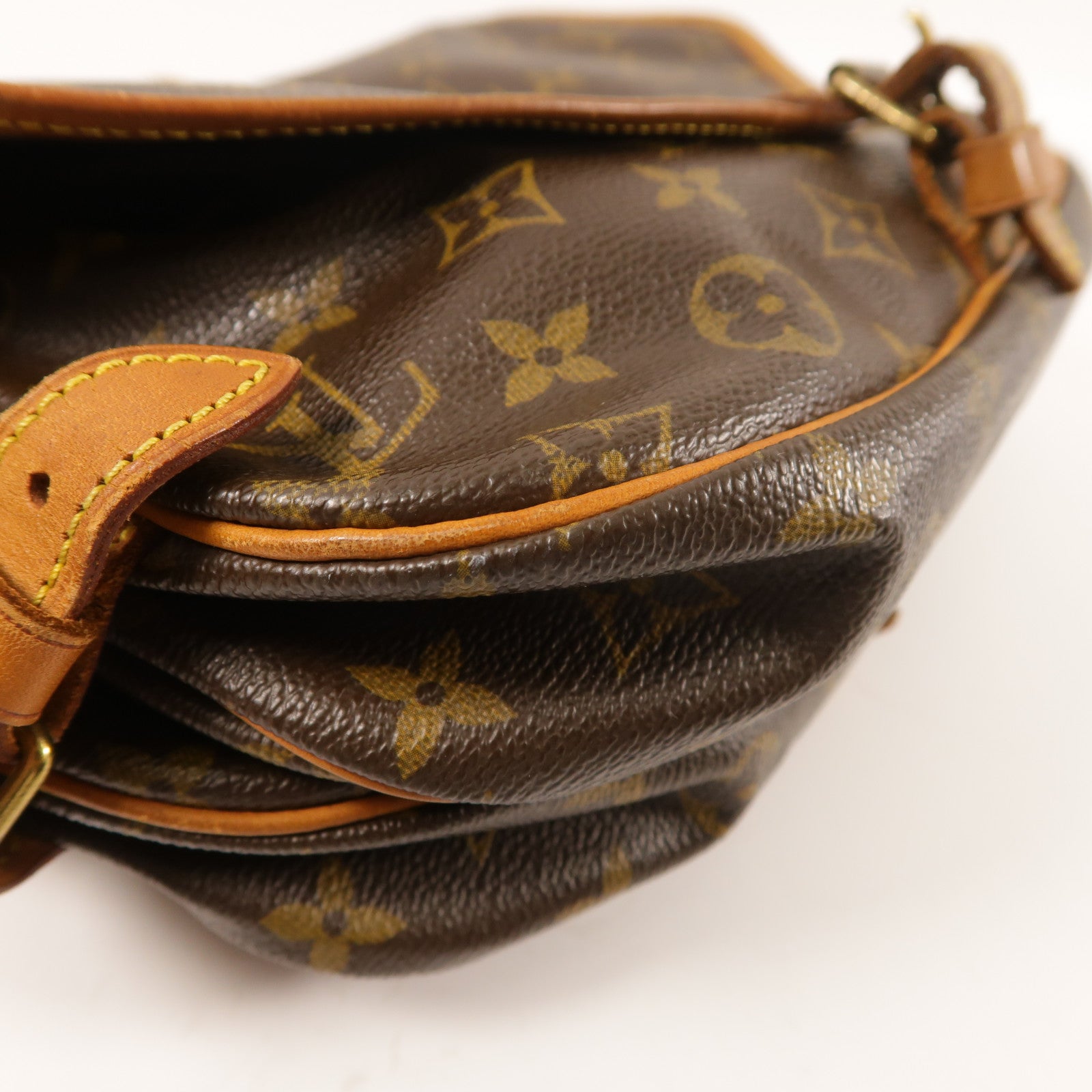 LOUIS VUITTON Monogram Saumur 30金扣肩背袋棕色
