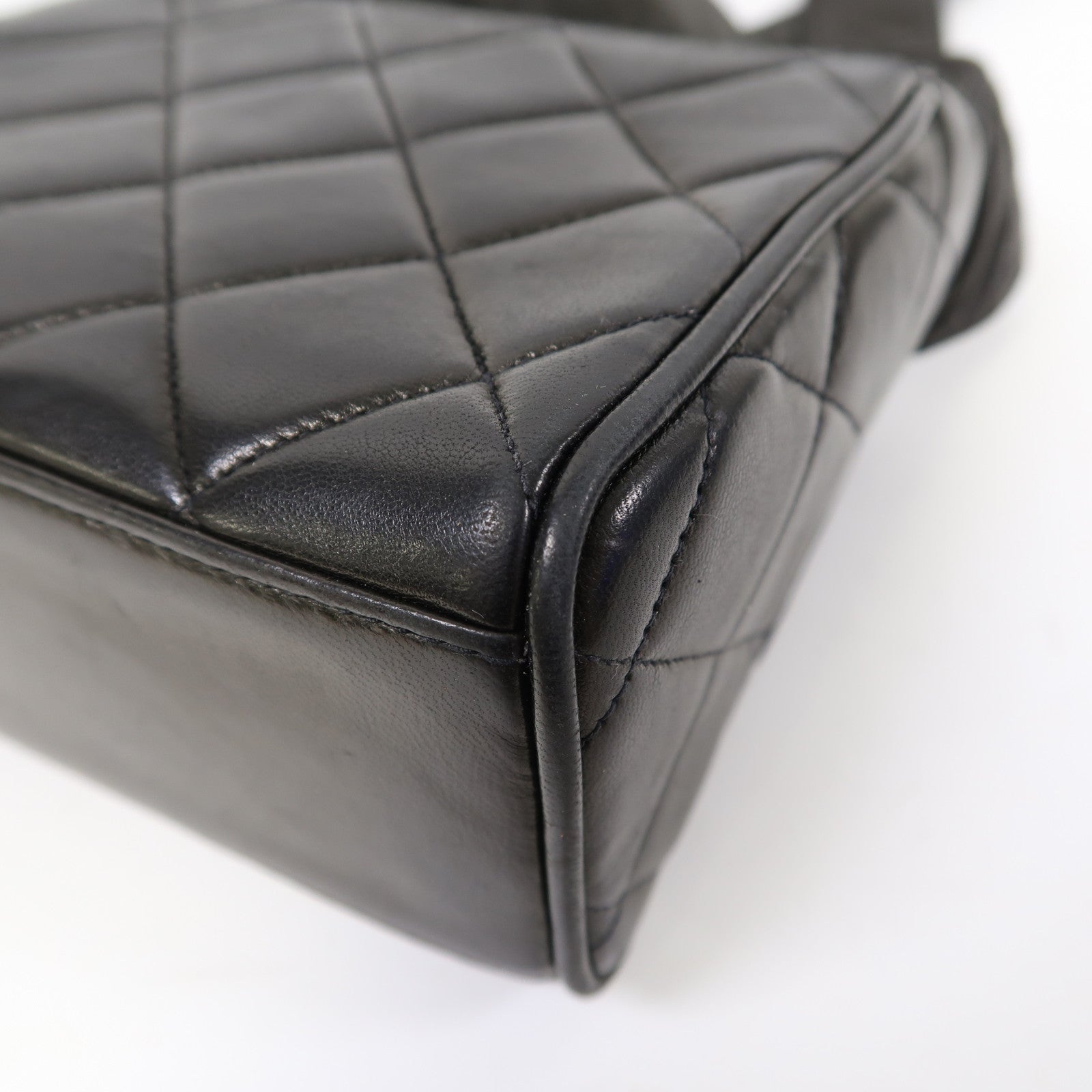 CHANEL 菱格羊皮皮革Shoulder Bag金扣肩背袋黑色