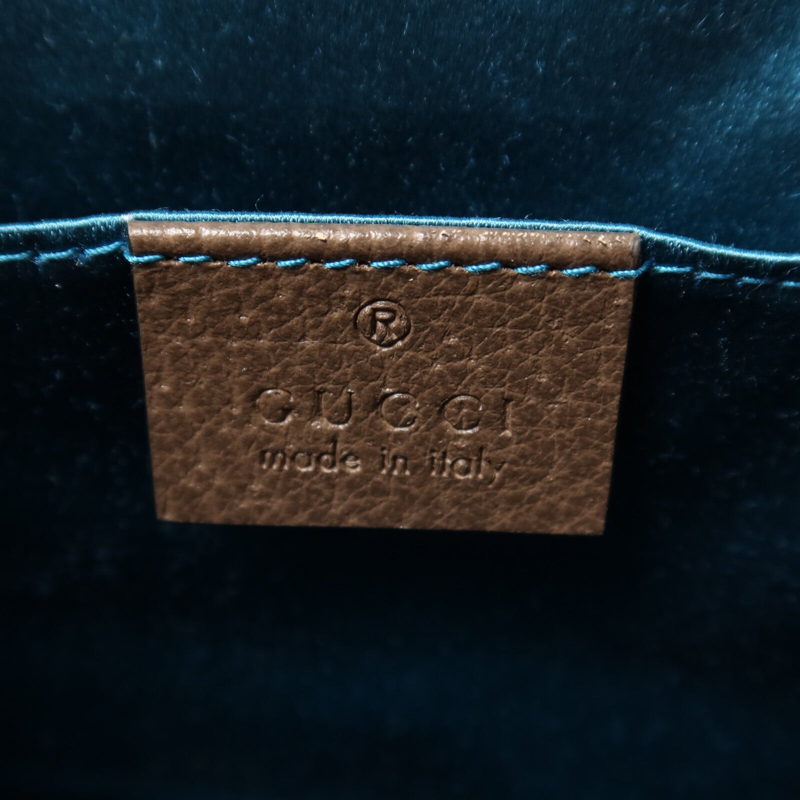 GUCCI 塗層帆布Ophidia GG鏈帶肩背袋