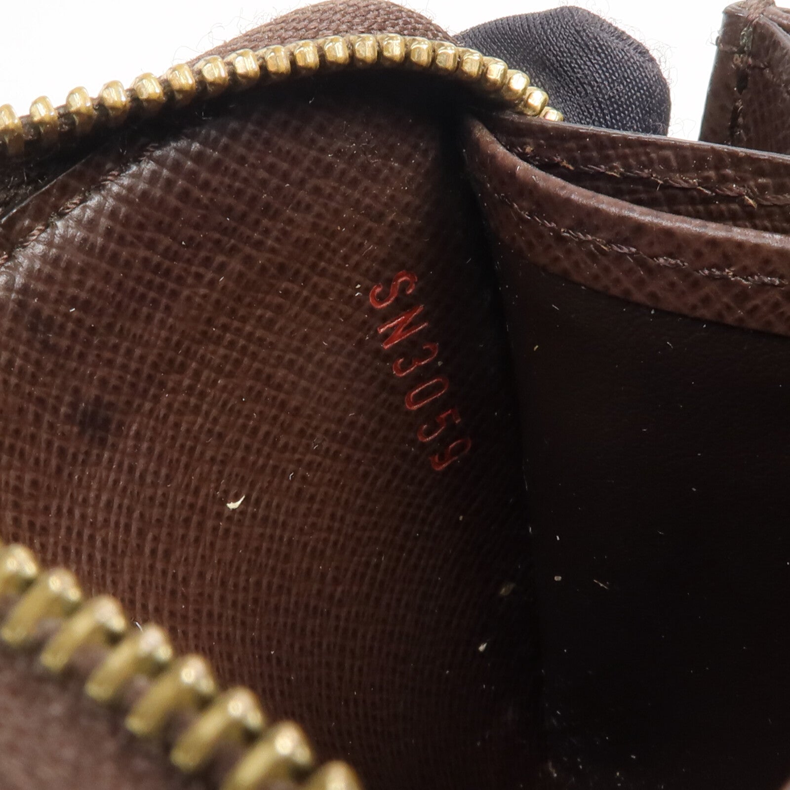 LOUIS VUITTON 【激減優惠】Damier Zippy Coin Purse金扣零錢包/卡片套
