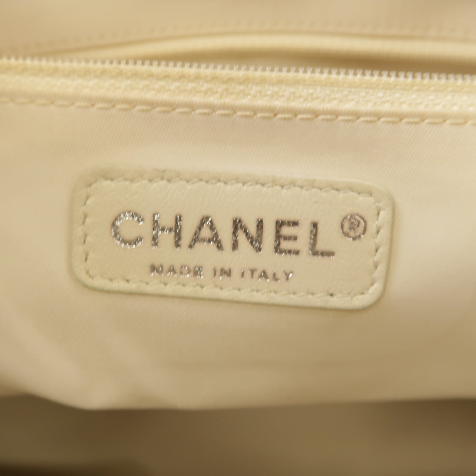 CHANEL 【激減優惠】帆布Paris-Biarritz Tote銀扣手挽袋金色