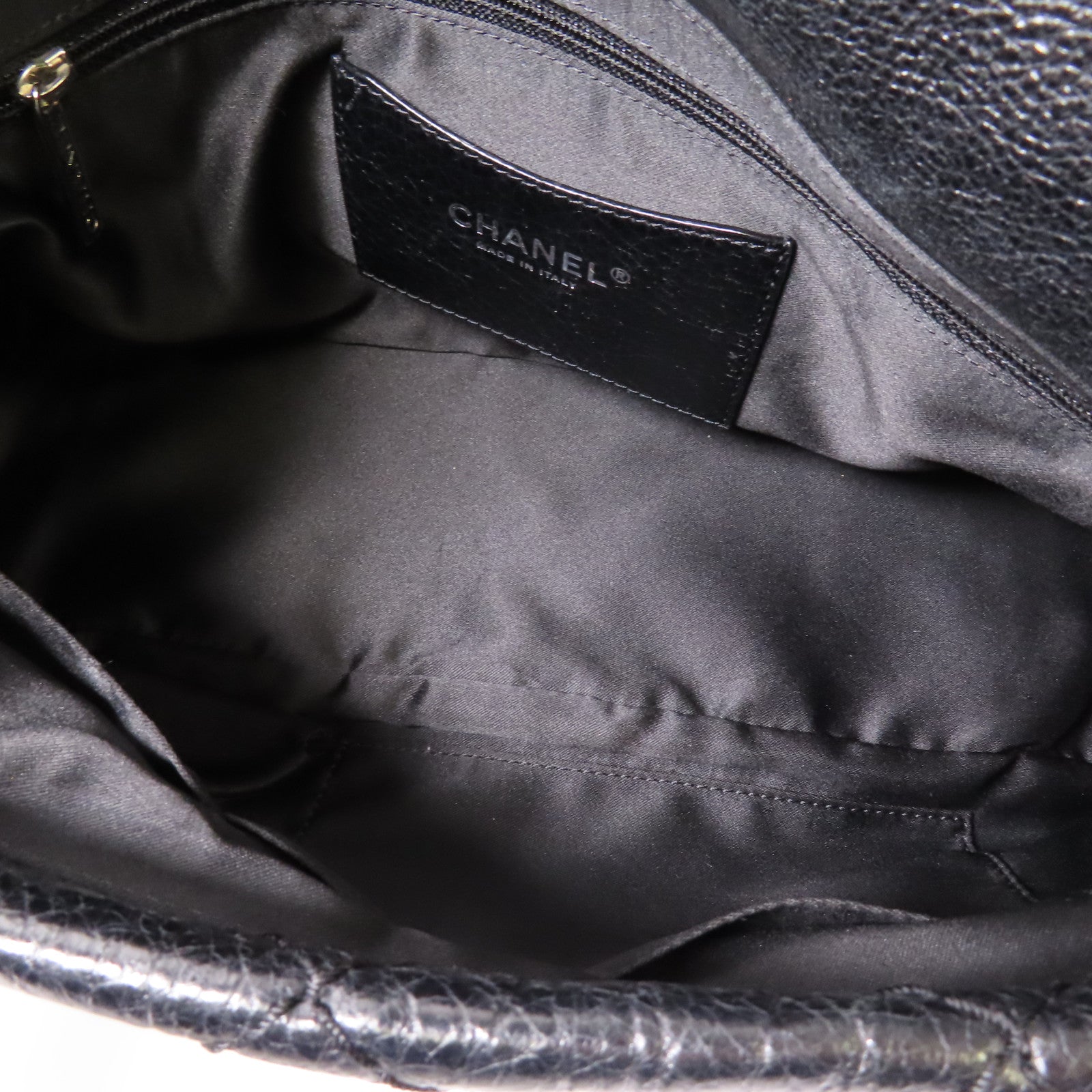 CHANEL 牛皮皮革Shoulder Bag銀扣肩背袋黑色
