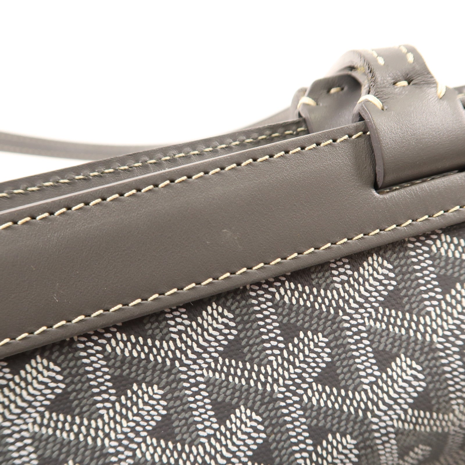 GOYARD 塗層帆布Bellechasse Blaude PM肩背袋