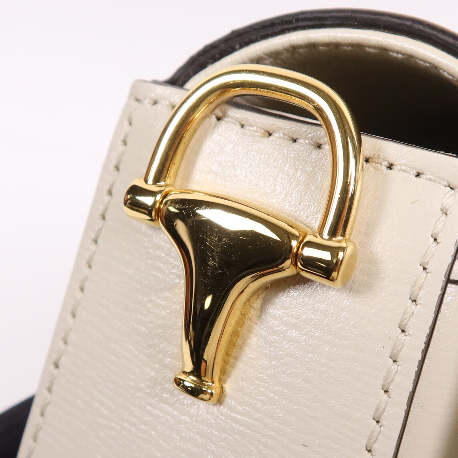 GUCCI 塗層帆布/牛皮皮革Horsebit 1955金扣肩背袋