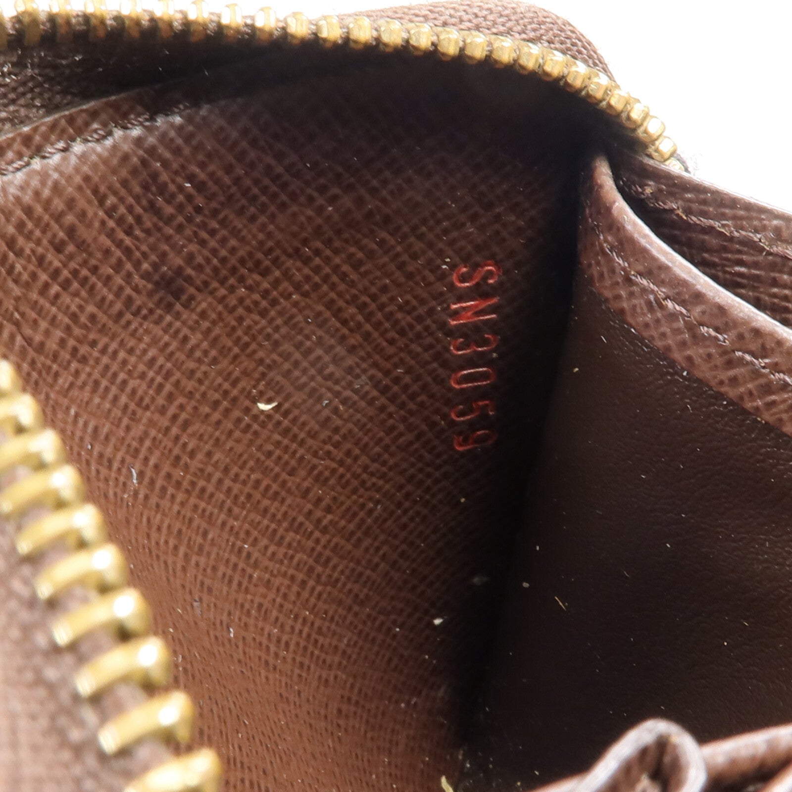 LOUIS VUITTON 【激減優惠】Damier Zippy Coin Purse金扣零錢包/卡片套