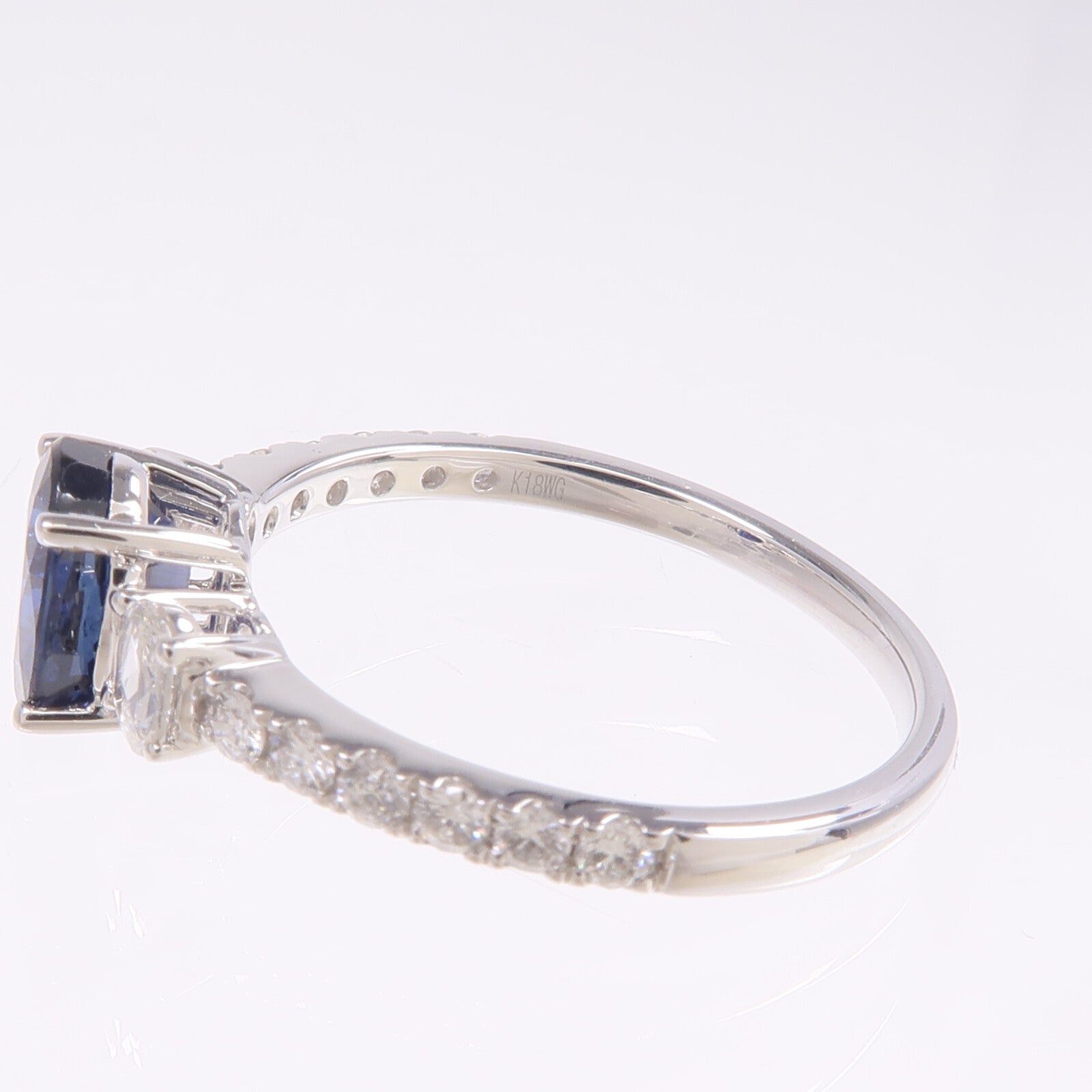 JEWELRY 18K白金Sapphire Diamond Ring藍寶石/鑽石戒指