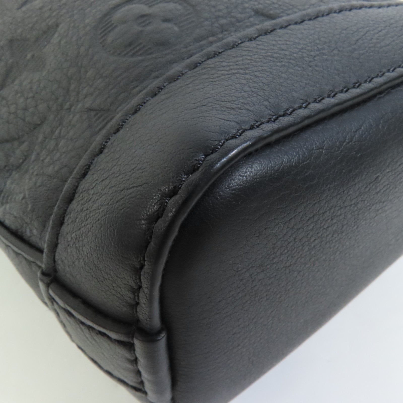LOUIS VUITTON Monogram Shadow Neo Sling肩背袋