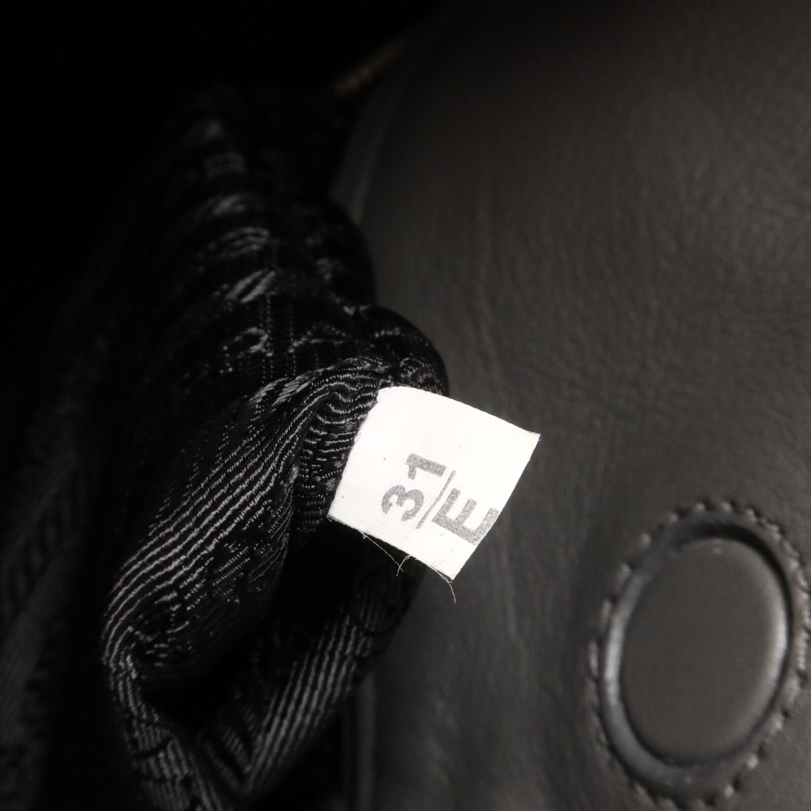 PRADA 牛皮皮革Hobo Bag肩背袋