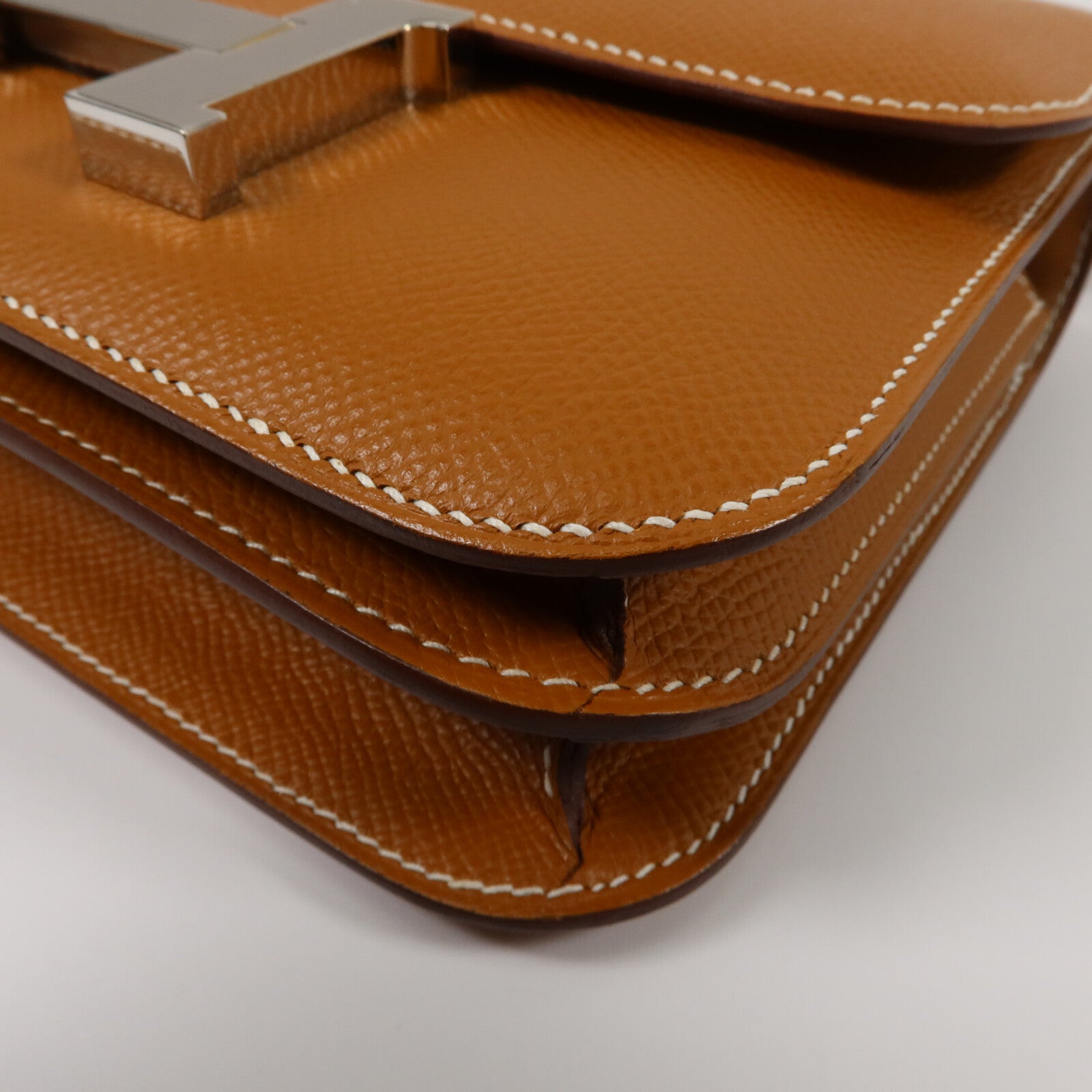 HERMES Epsom皮革Constance Mini肩背袋Gold