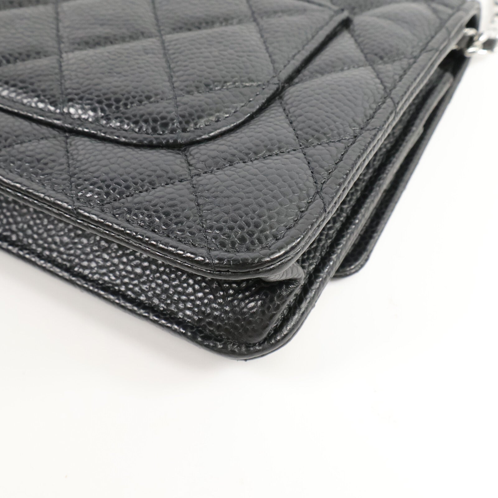 CHANEL 牛皮皮革WOC Wallet On Chain鏈帶肩背袋