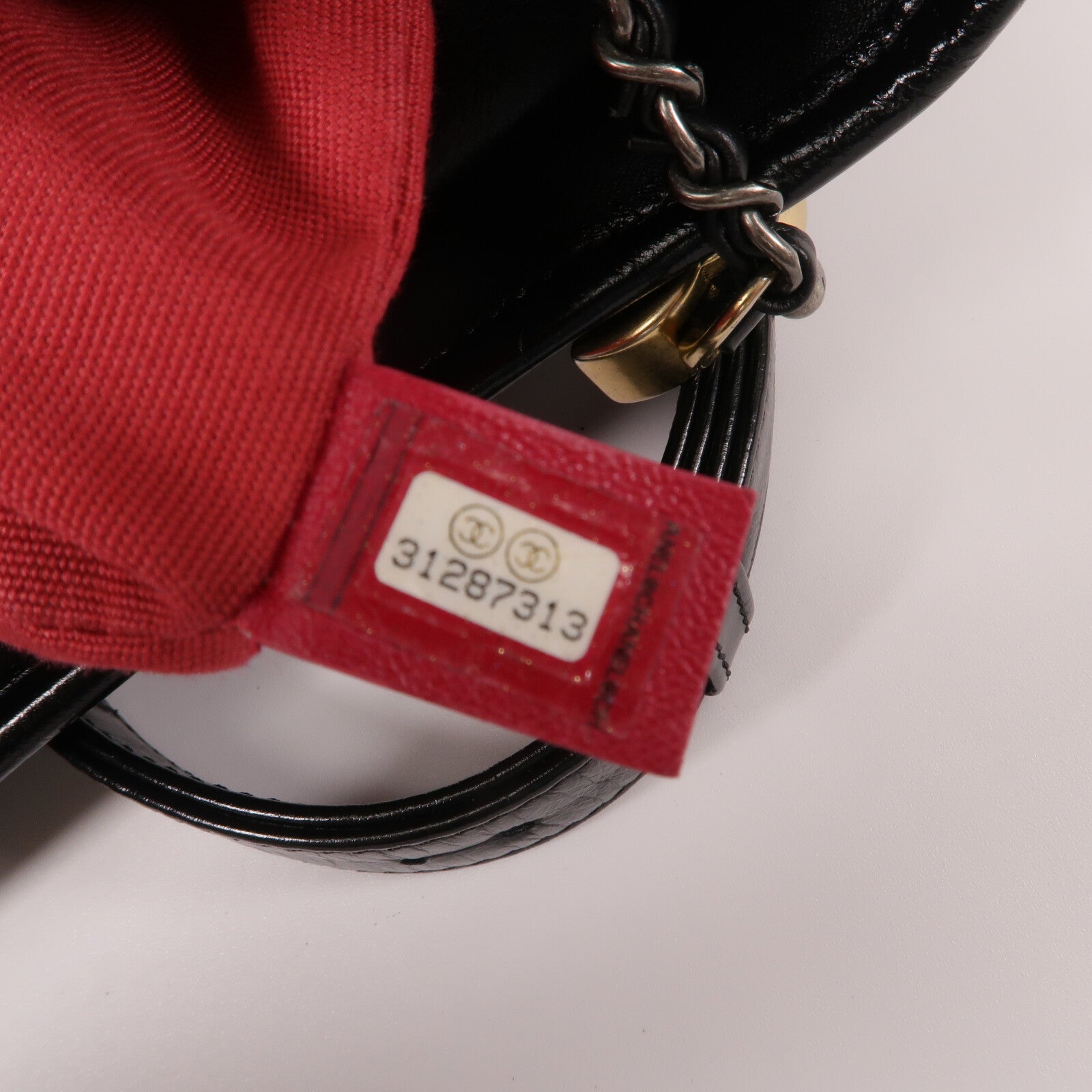 CHANEL 牛皮皮革Gabrielle Medium鏈帶肩背袋