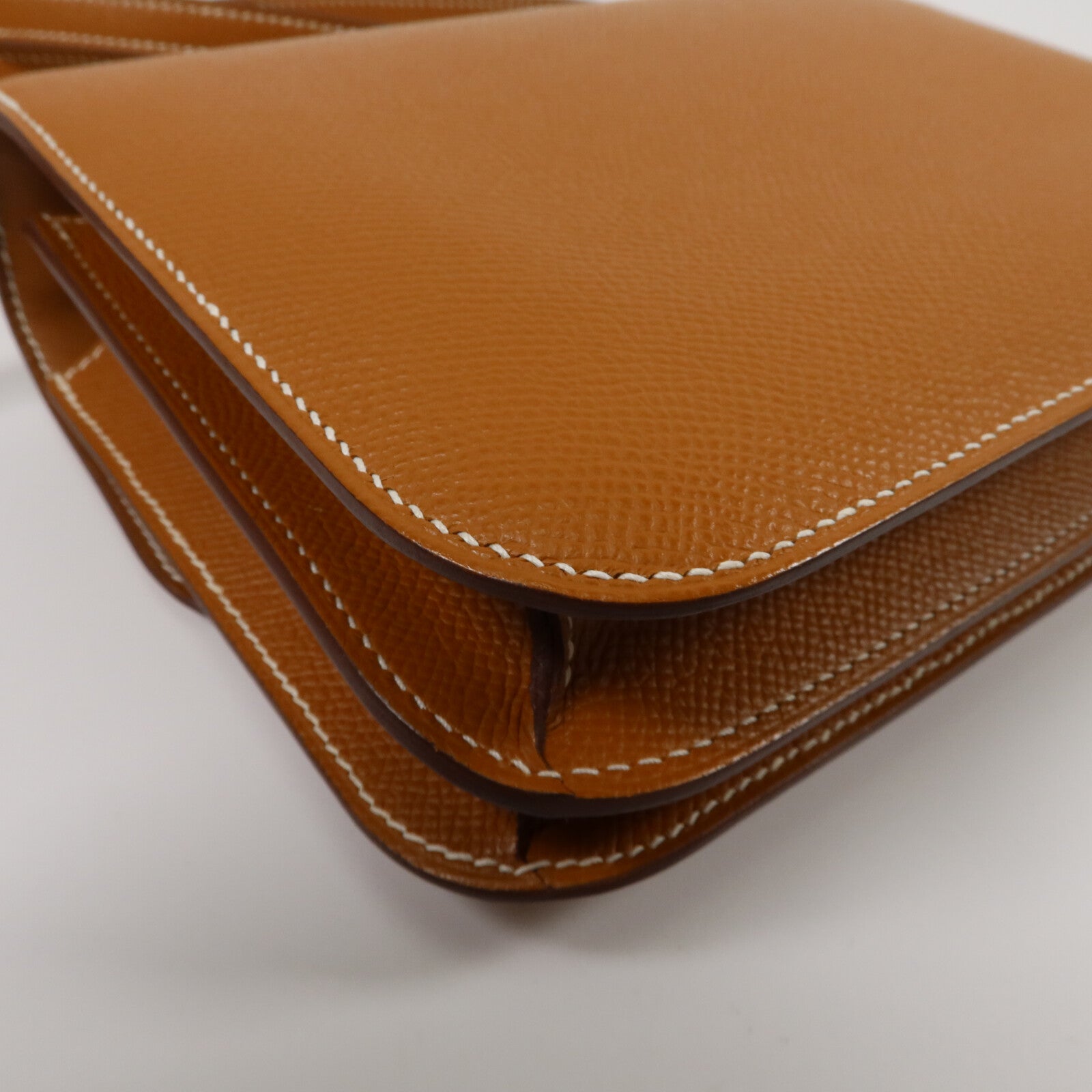 HERMES Epsom皮革Constance Mini肩背袋Gold