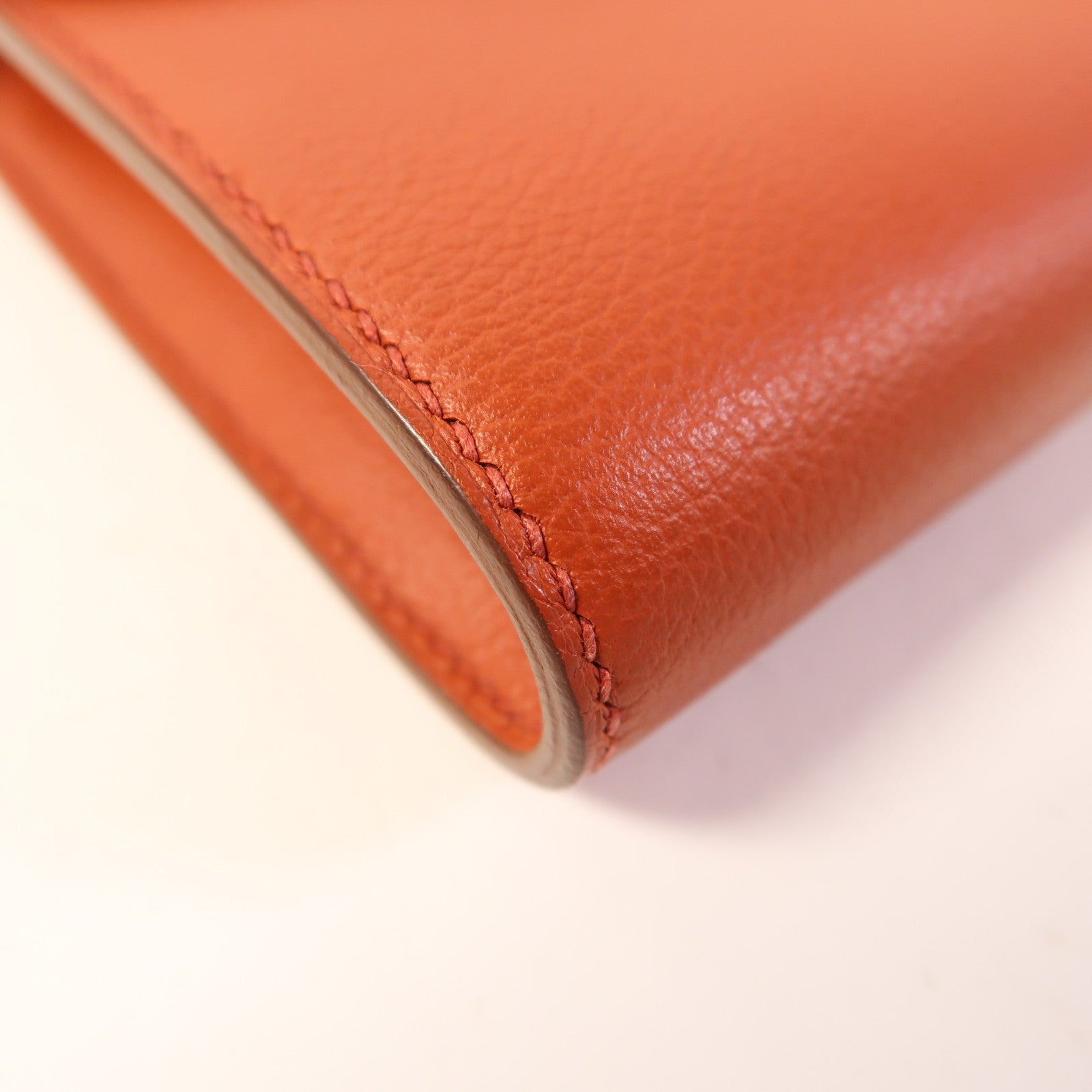 HERMES Evercolor皮革Constance To Go金扣肩背袋