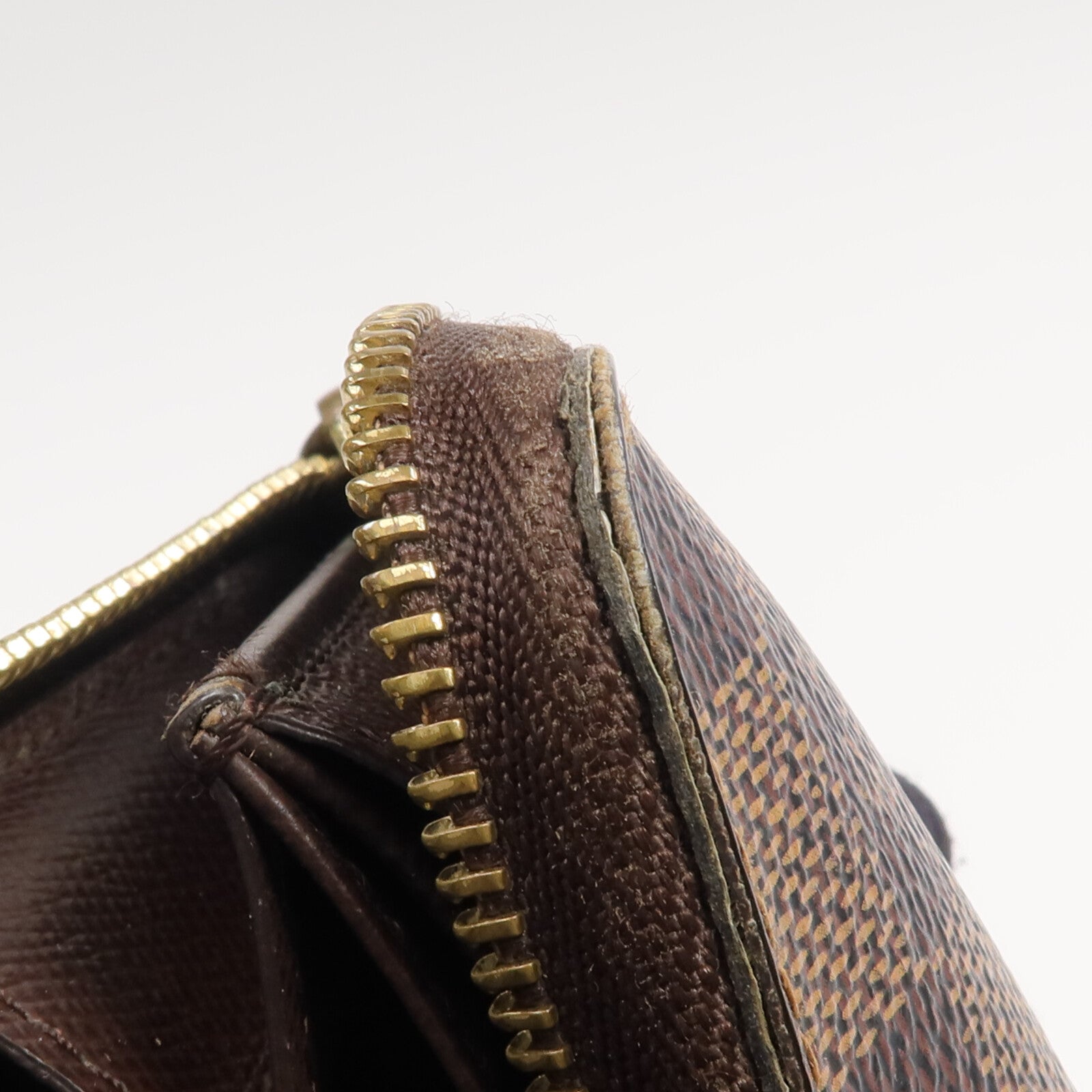 LOUIS VUITTON 【激減優惠】Damier Zippy Coin Purse金扣零錢包/卡片套