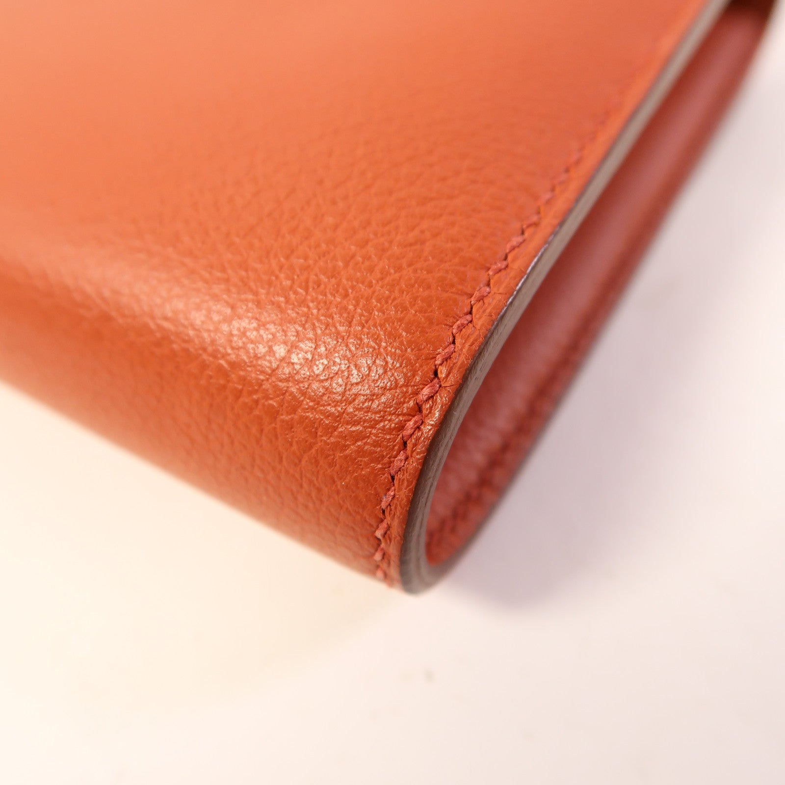 HERMES Evercolor皮革Constance To Go金扣肩背袋