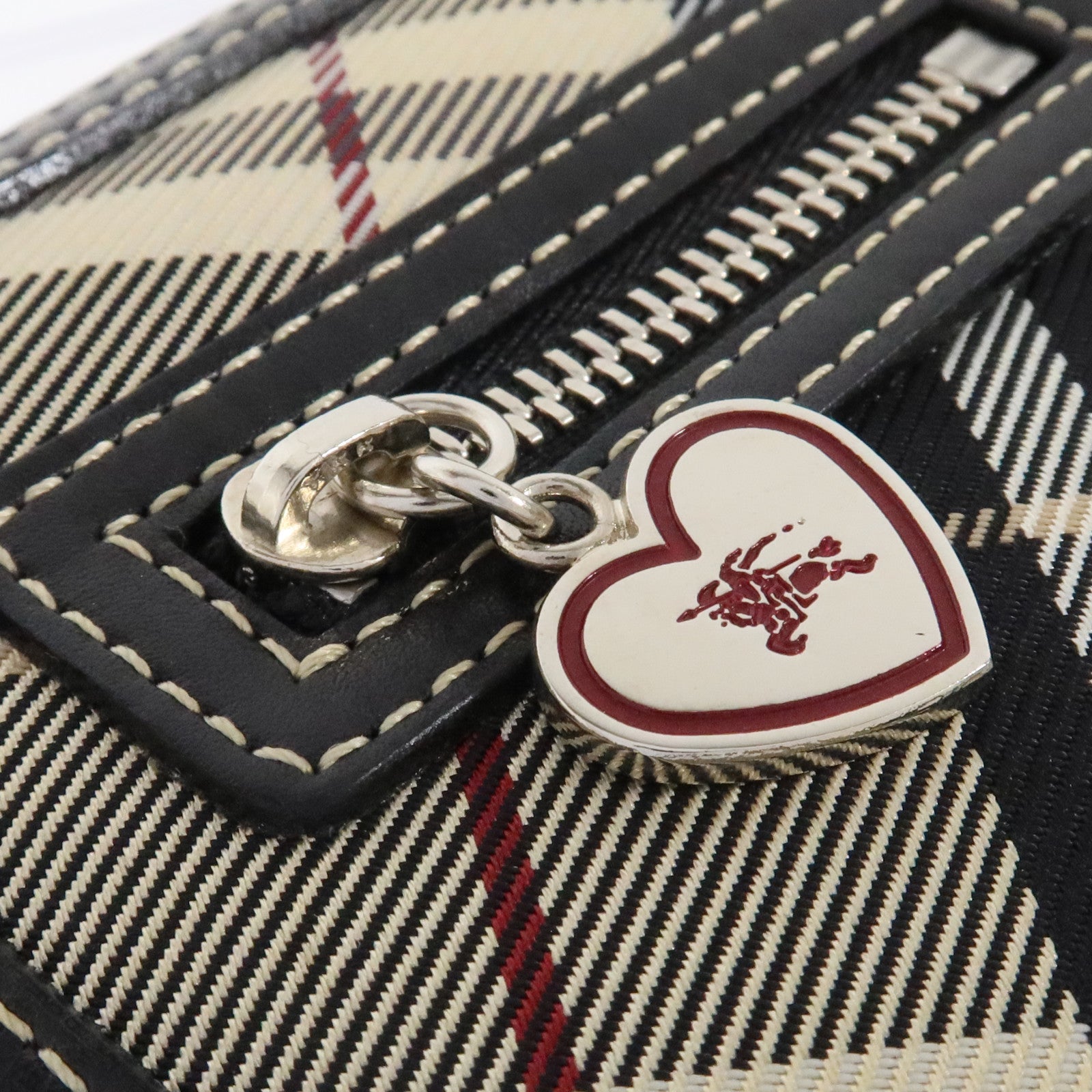 BURBERRY 帆布/牛皮皮革Wallet銀扣錢包