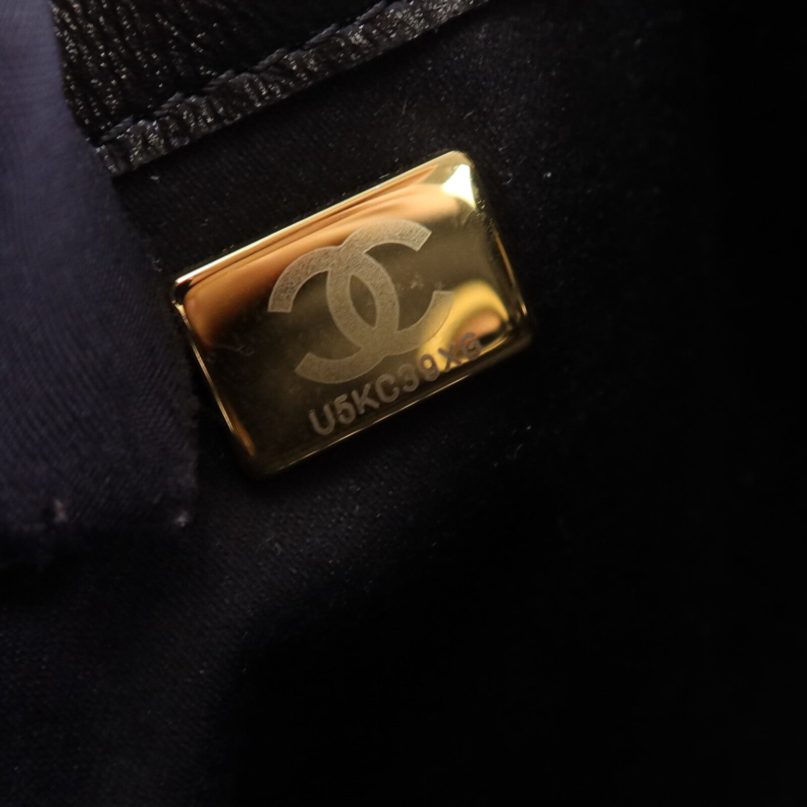 CHANEL 牛皮皮革Chanel Hobo肩背袋