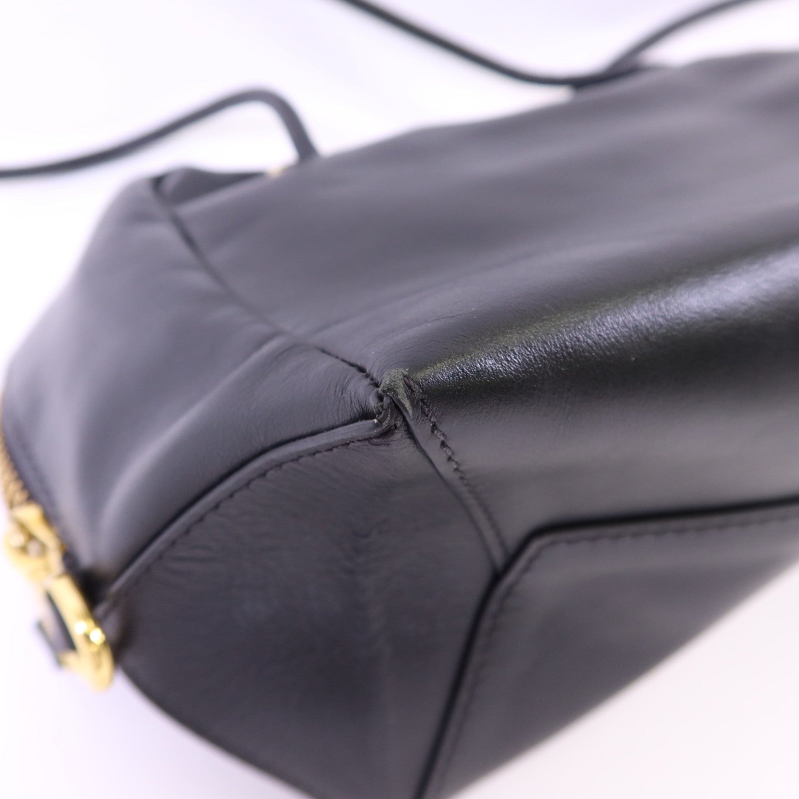 MOSCHINO 皮革Shoulder Bag金扣肩背袋