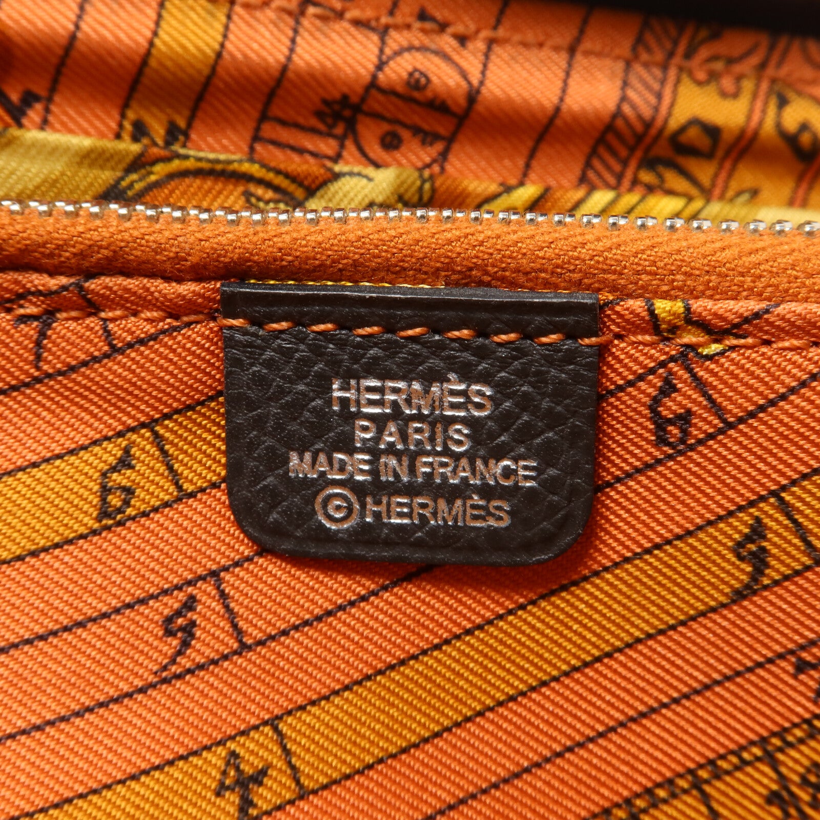 HERMES Epsom皮革Silk In Long Wallet長錢包Etain