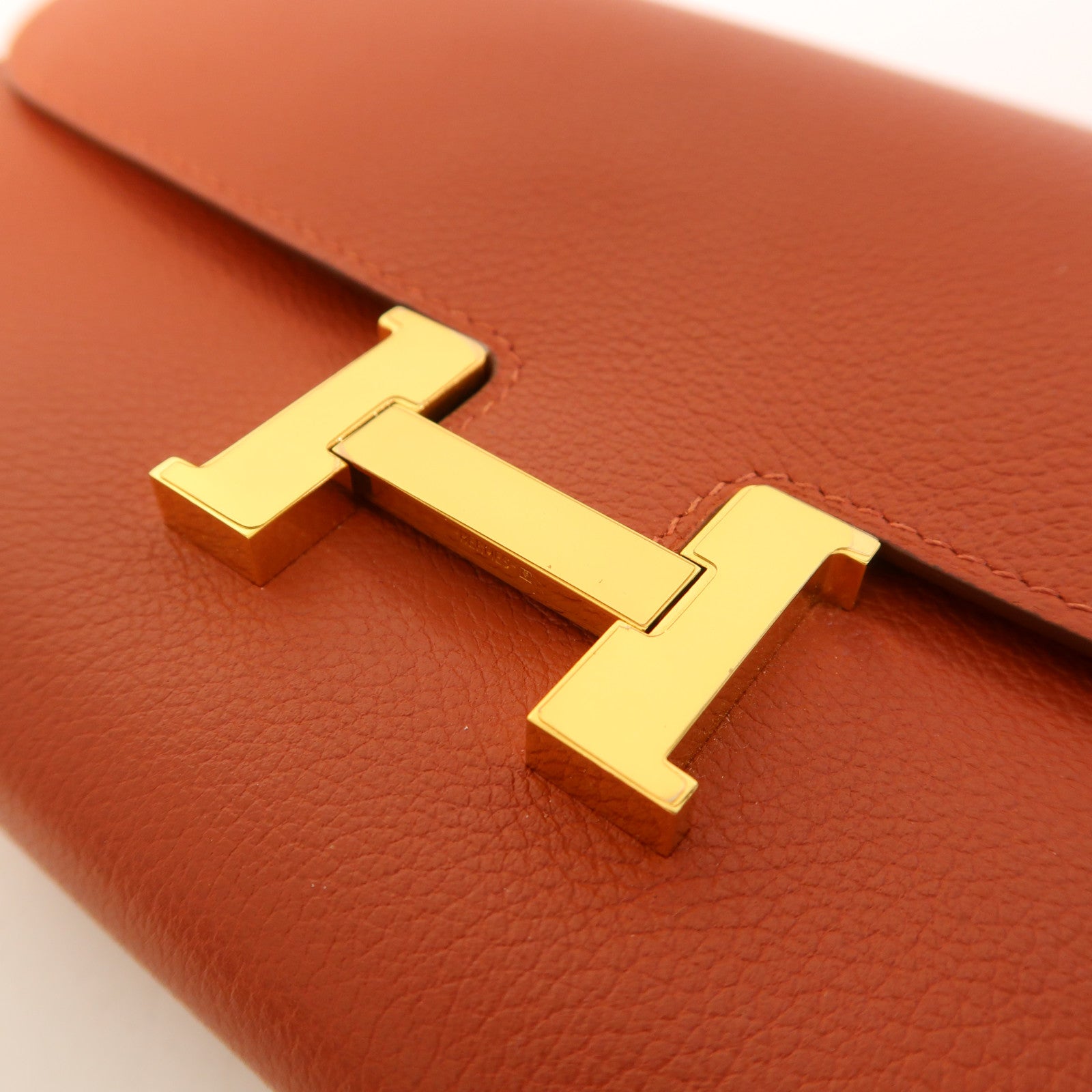 HERMES Evercolor皮革Constance To Go金扣肩背袋