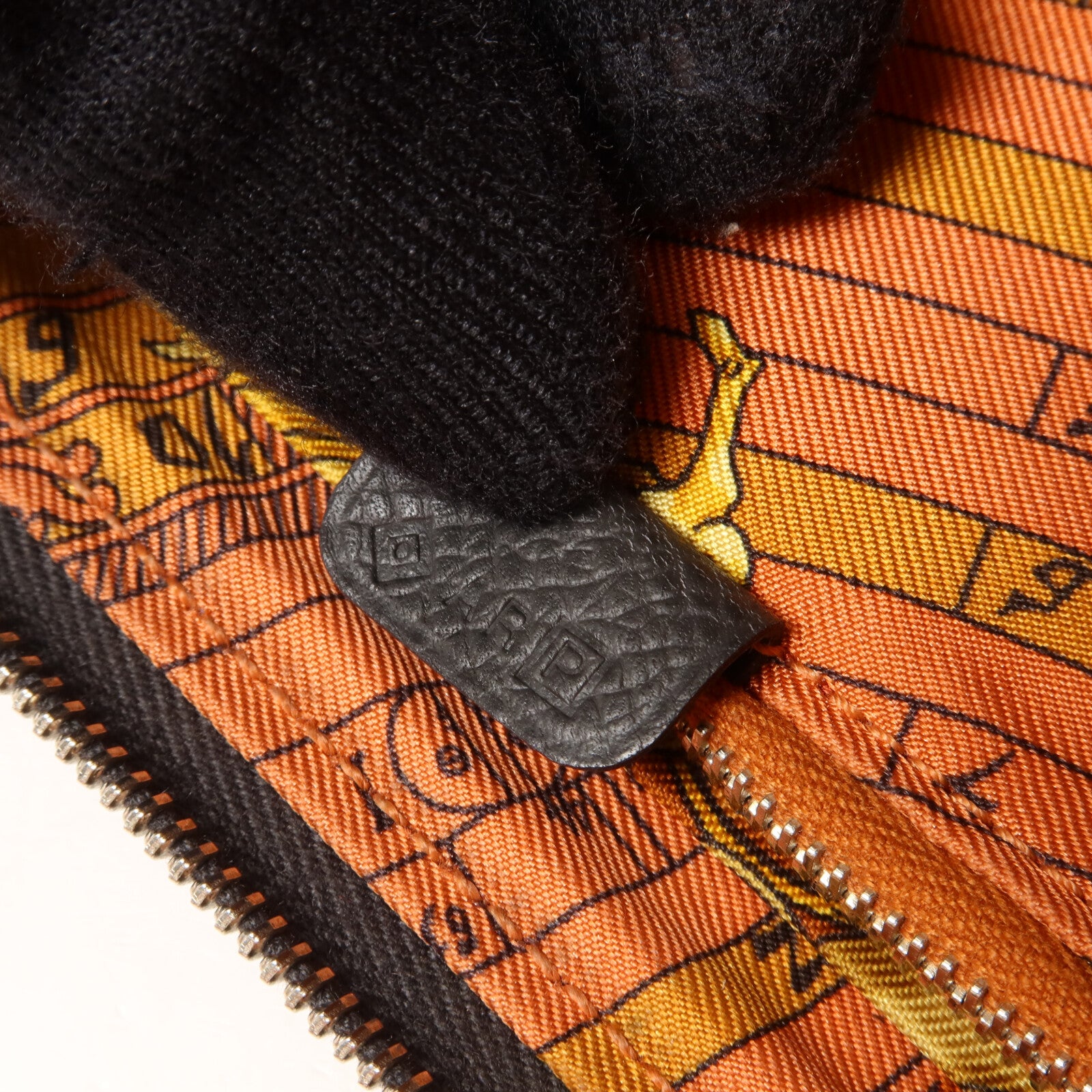 HERMES Epsom皮革Silk In Long Wallet長錢包Etain