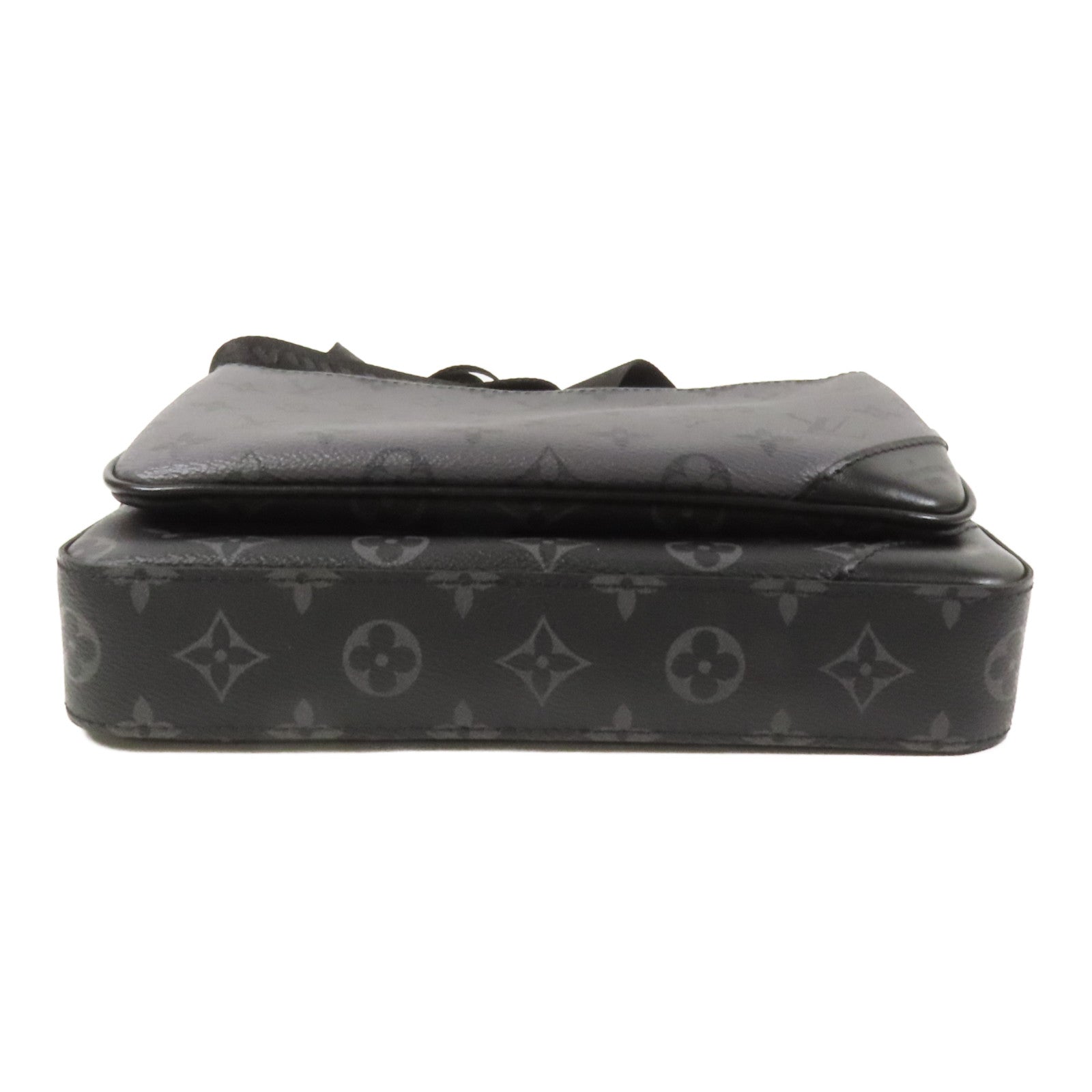 LOUIS VUITTON Monogram Eclipse Reverse Trio Messenger銀扣肩背袋灰色
