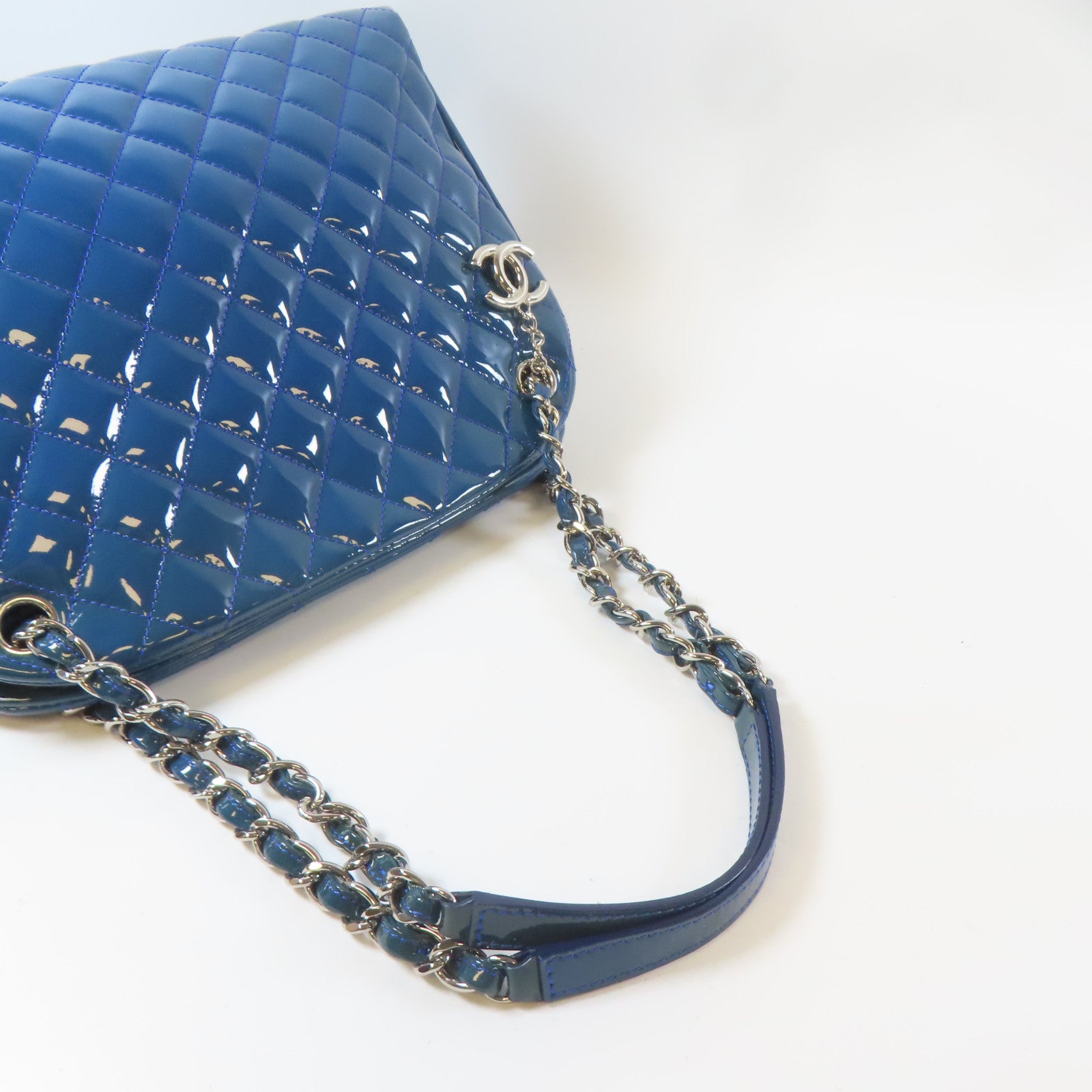CHANEL 【激減優惠】菱格漆皮皮革Chain Tote Bag銀扣手挽袋藍色