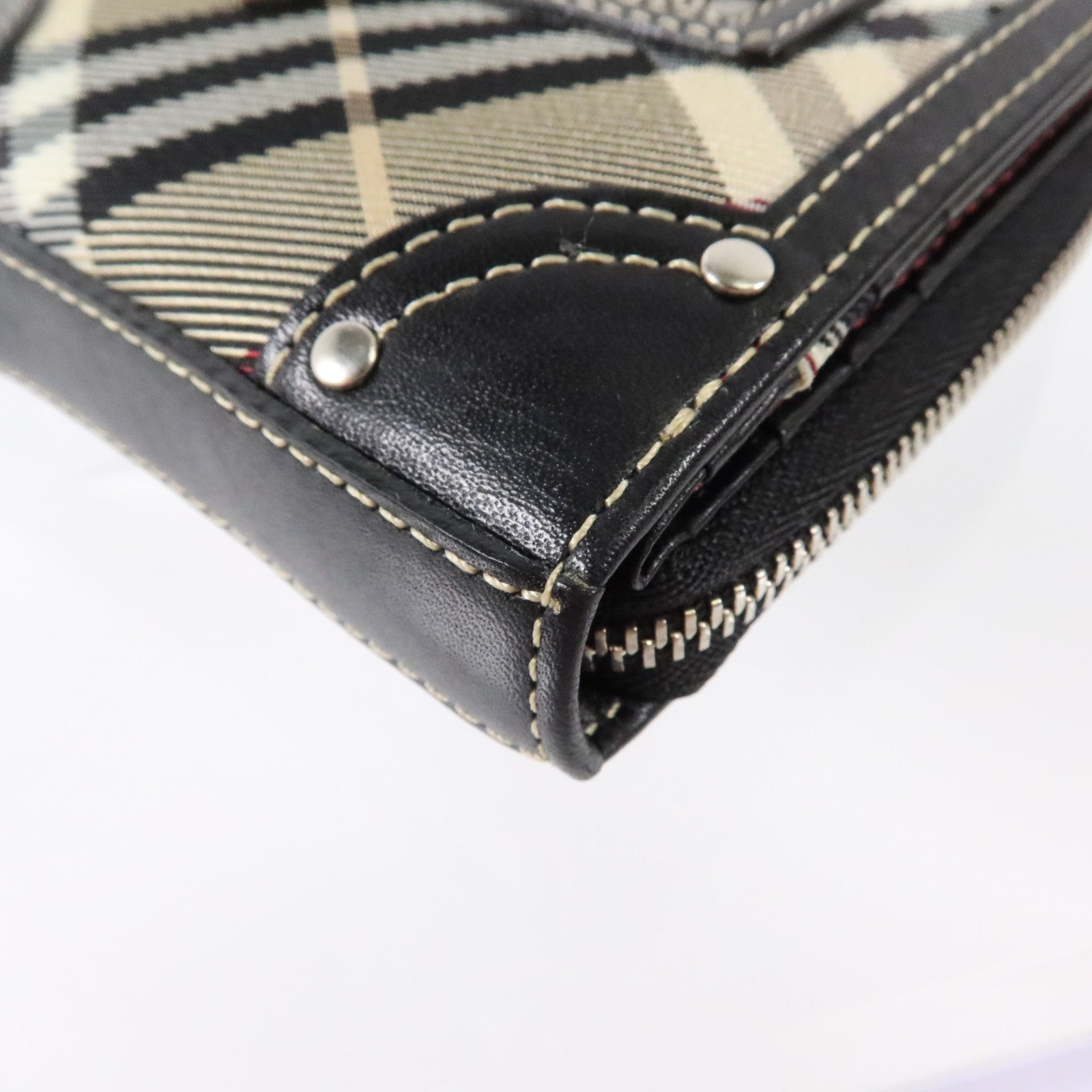 BURBERRY 帆布/牛皮皮革Wallet銀扣錢包