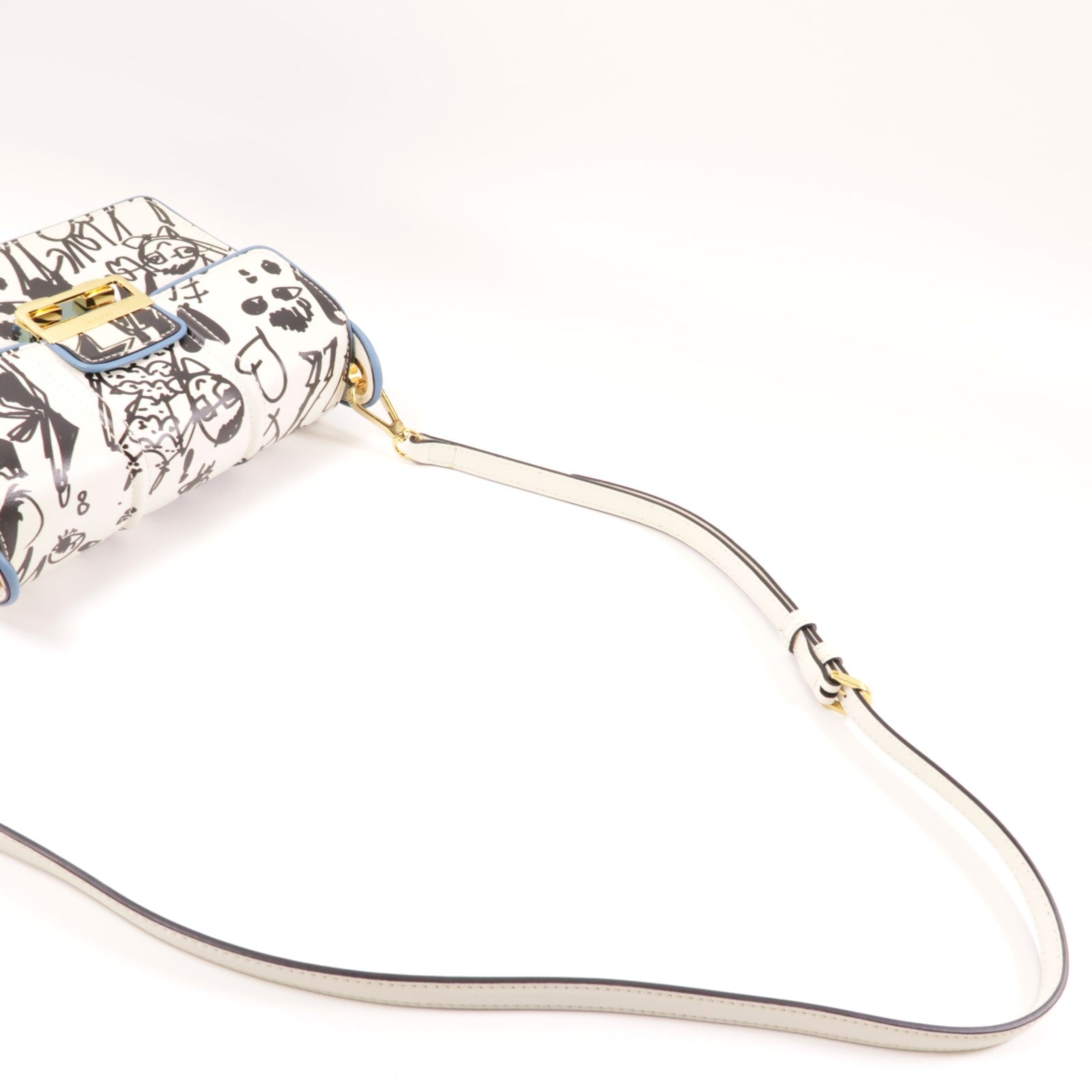 LANVIN 牛皮皮革Shoulder Bag金扣肩背袋白色/黑色/藍色