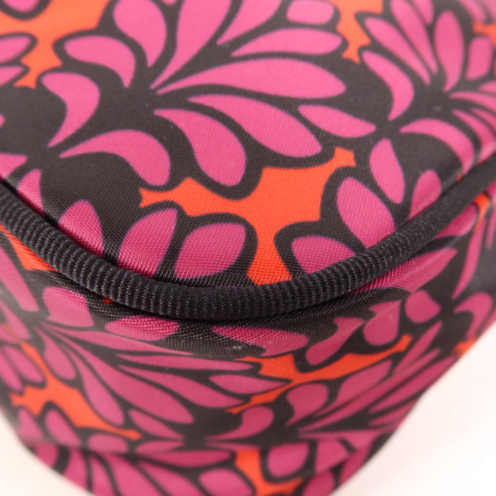Kate Spade 尼龍Shoulder Bag銀扣肩背袋