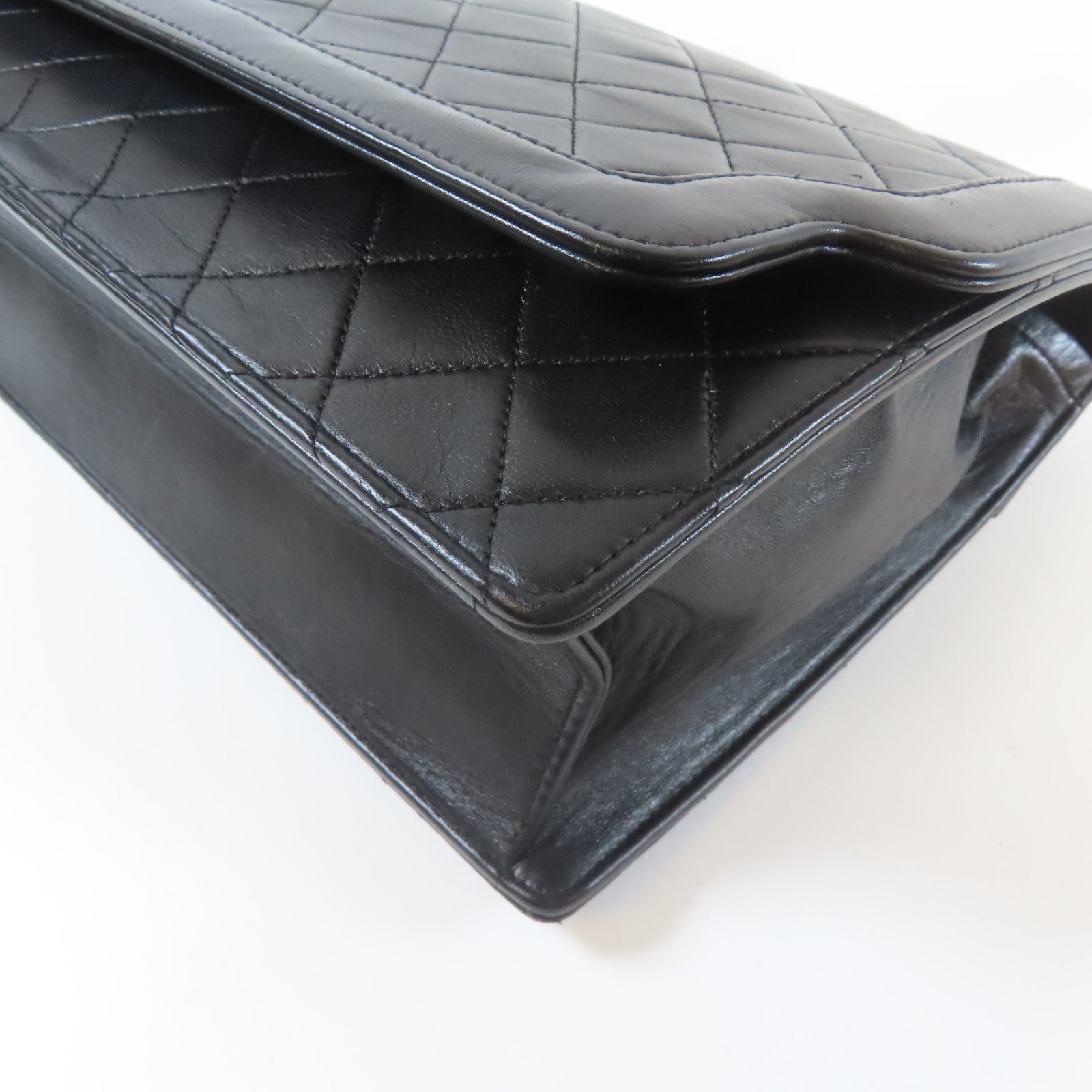 CHANEL 【激減優惠】菱格牛皮皮革Vintage Clutch Bag金扣手拿包黑色
