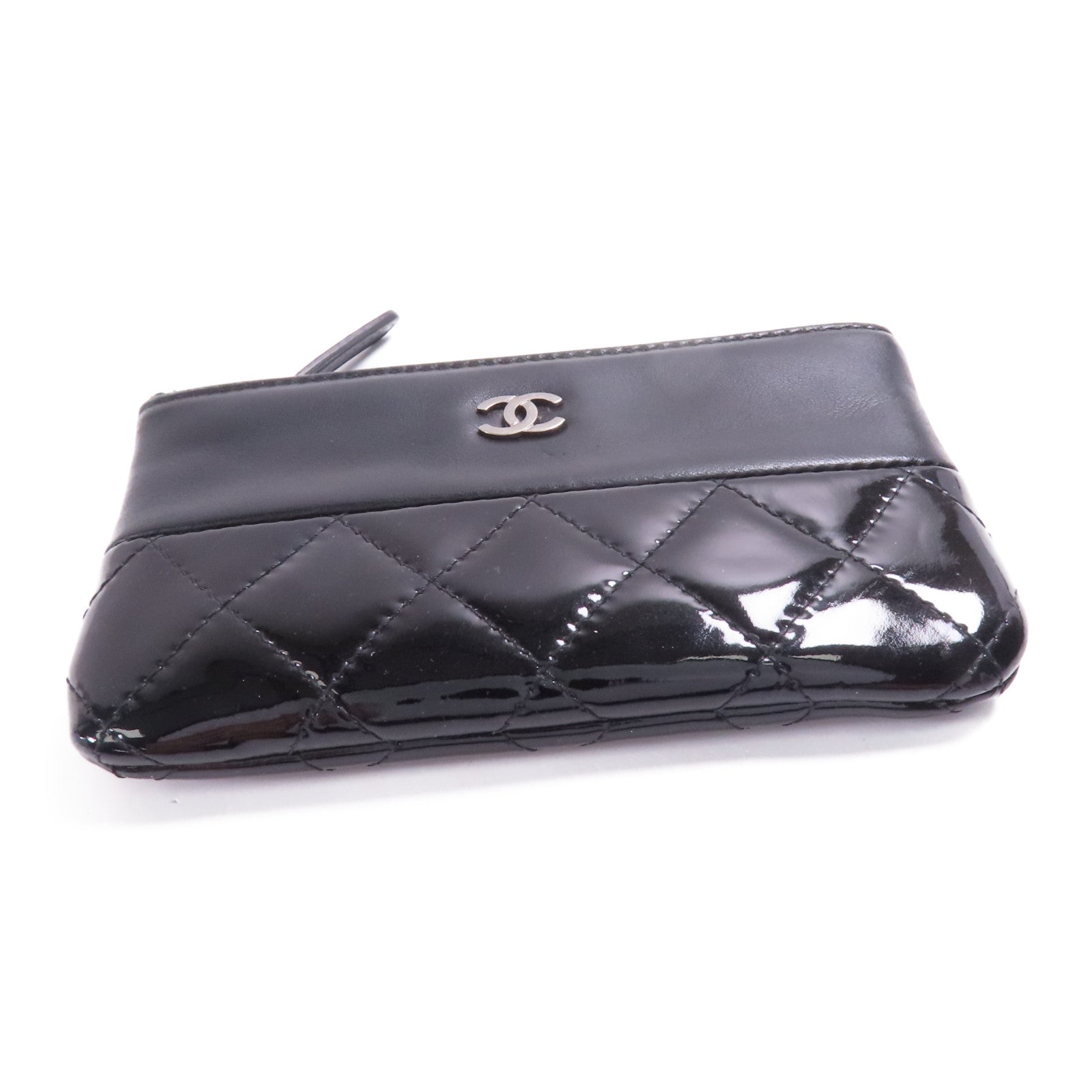 CHANEL 羊皮皮革/漆皮皮革Pouch銀扣手拿包