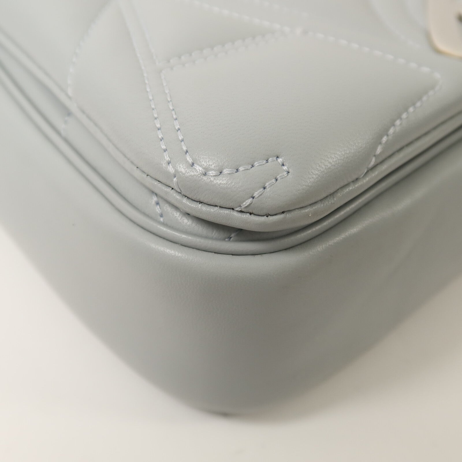 SELECTION 牛皮皮革Alexander Mcqueen The Seal銀扣鏈帶手挽肩背兩用袋