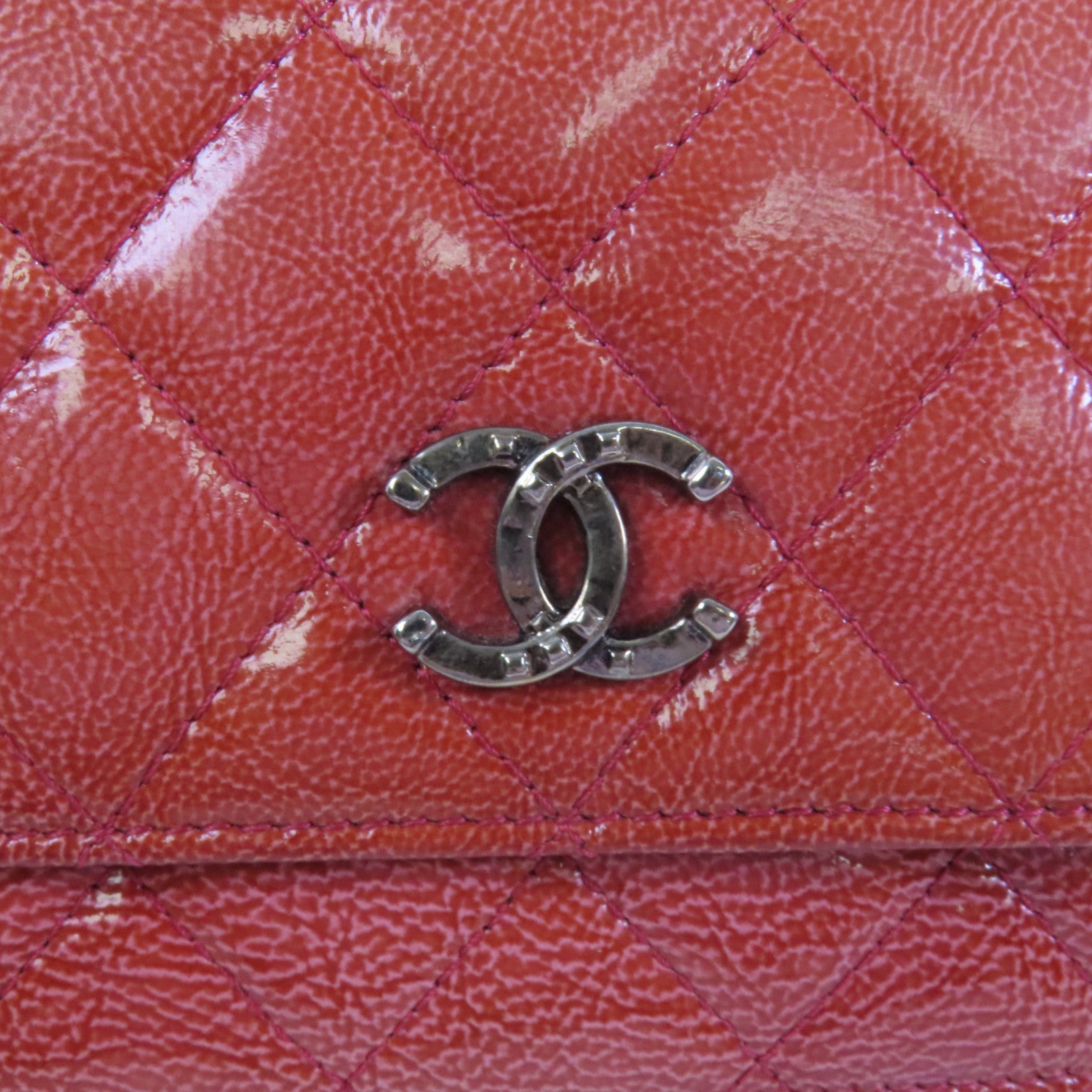 CHANEL 牛皮皮革WOC Wallet On Chain鏈帶肩背袋