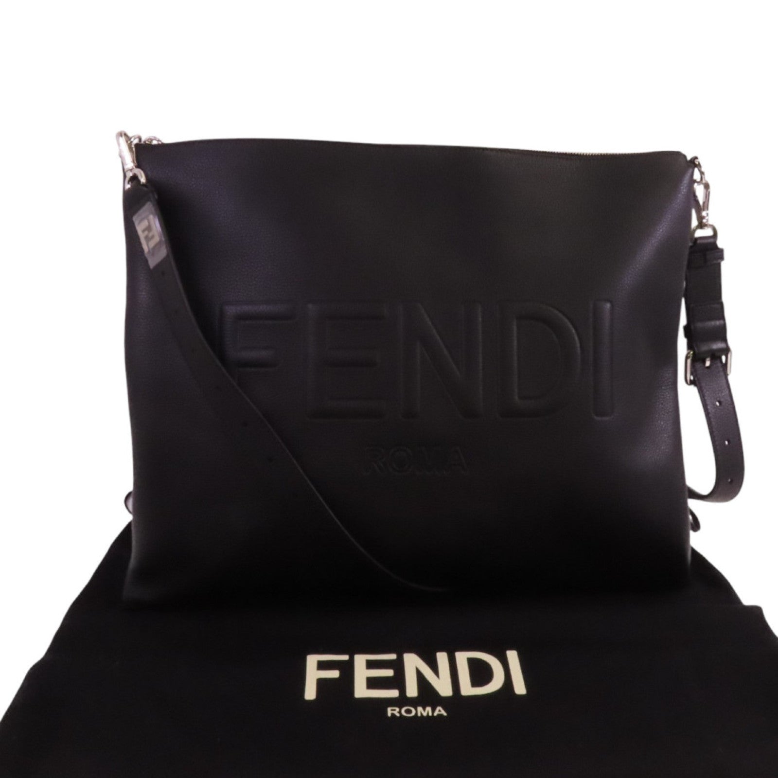 FENDI 牛皮皮革After Roma Pouch Shoulder銀扣肩背袋