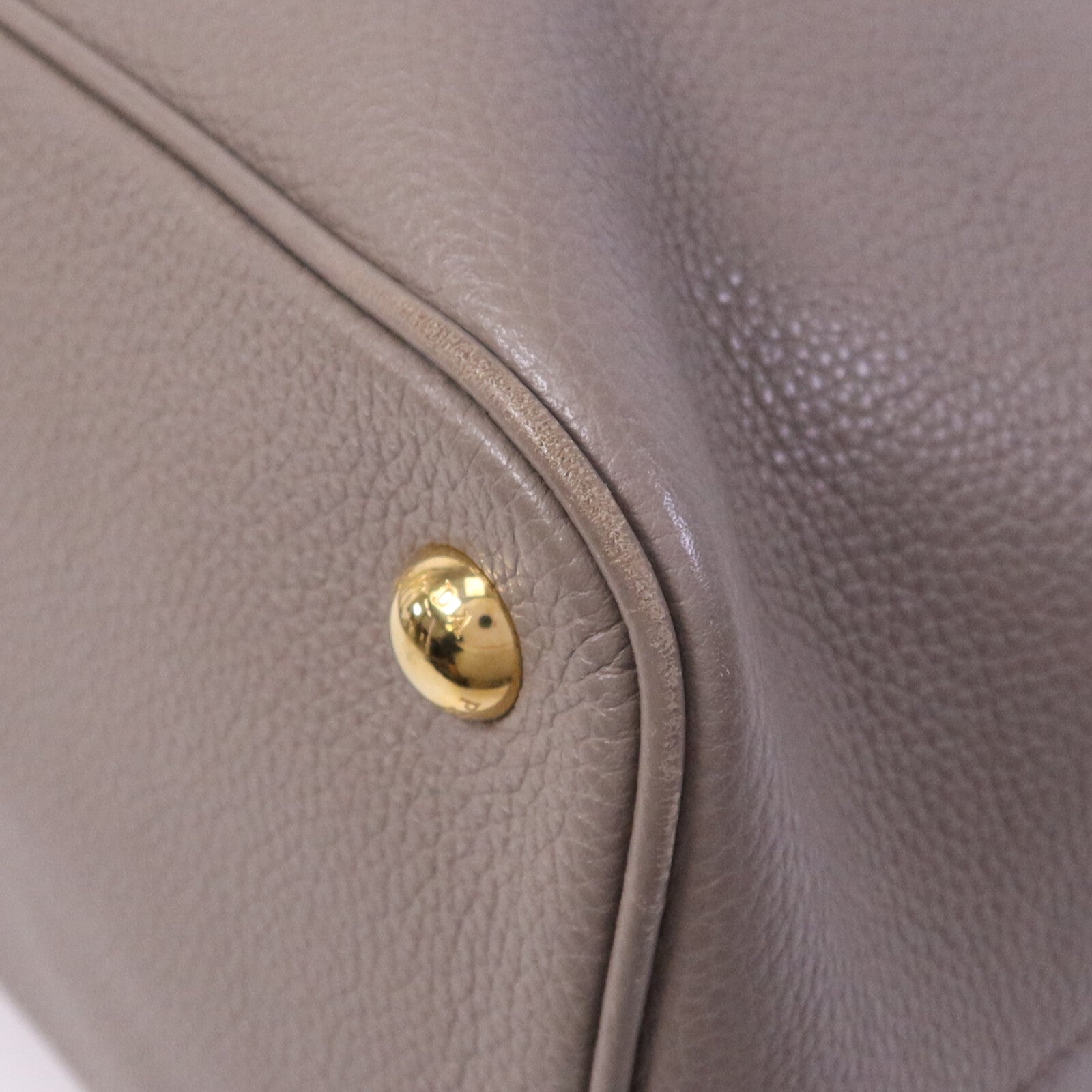 PRADA 牛皮皮革Vitello Daino金扣手挽肩背兩用袋