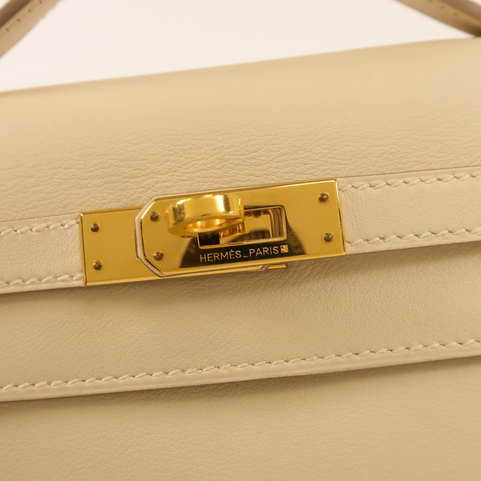 HERMES Swift皮革Pochette Kelly金扣手挽袋Nata